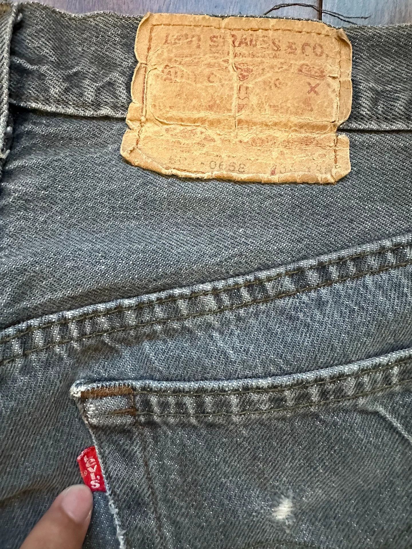 Vintage Vintage Levi's 501 80s American Jeans Size US 28 / EU 44 - 3 Thumbnail