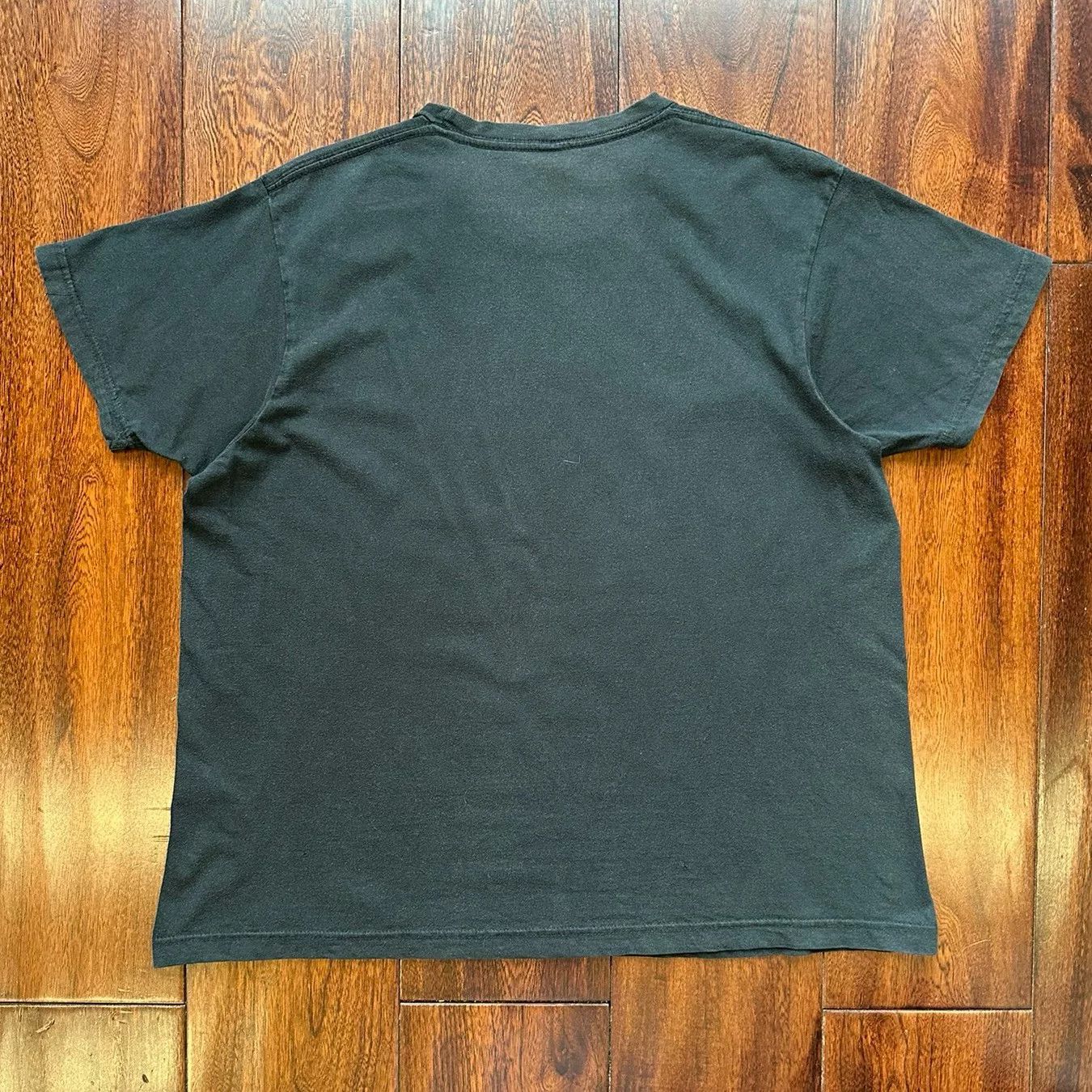 Vintage Vintage Nine Inch Nails 2010s Tee Size US M / EU 48-50 / 2 - 2 Thumbnail