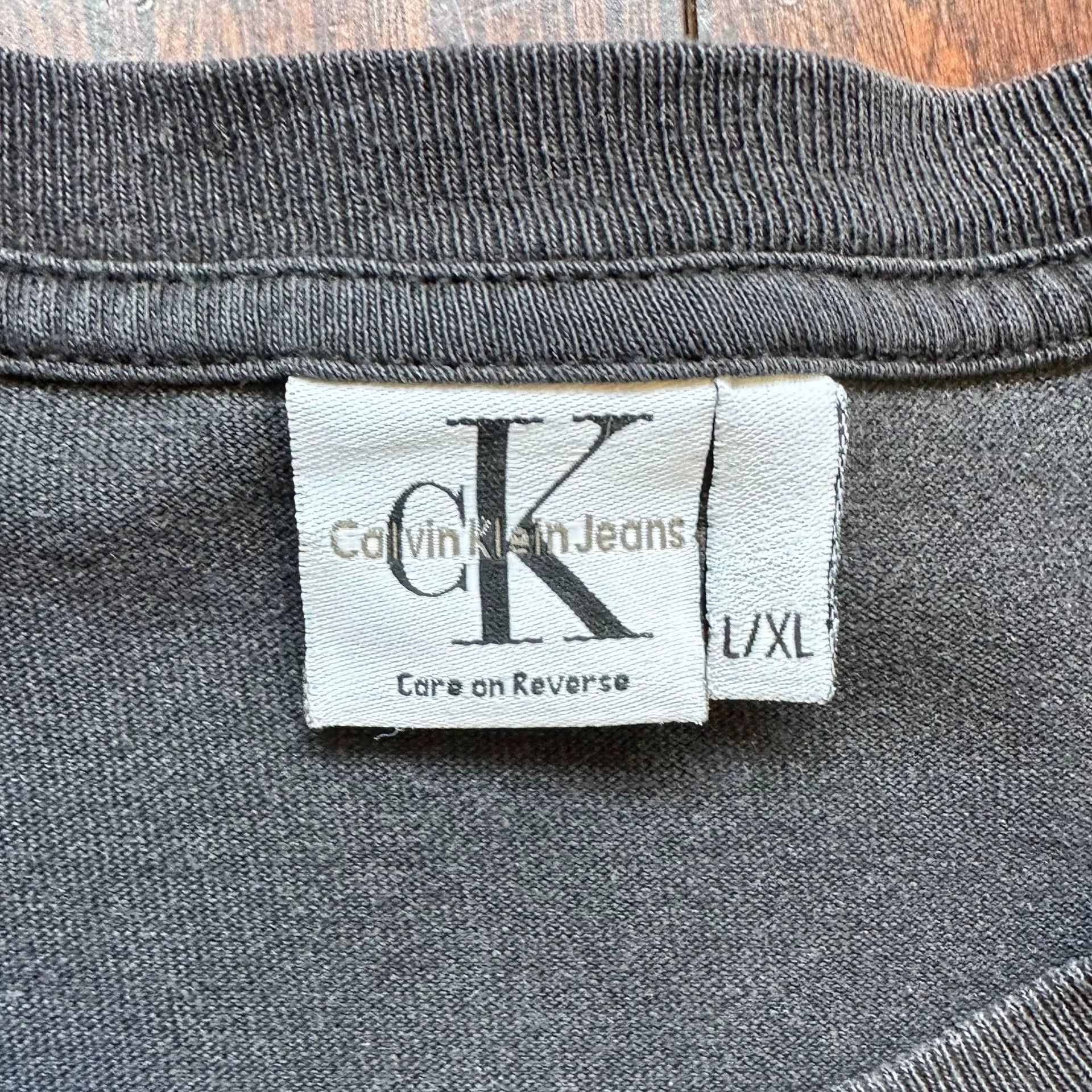 Calvin Klein Calvin Klein Vintage 90s USA T-shirt Size US XL / EU 56 / 4 - 4 Thumbnail