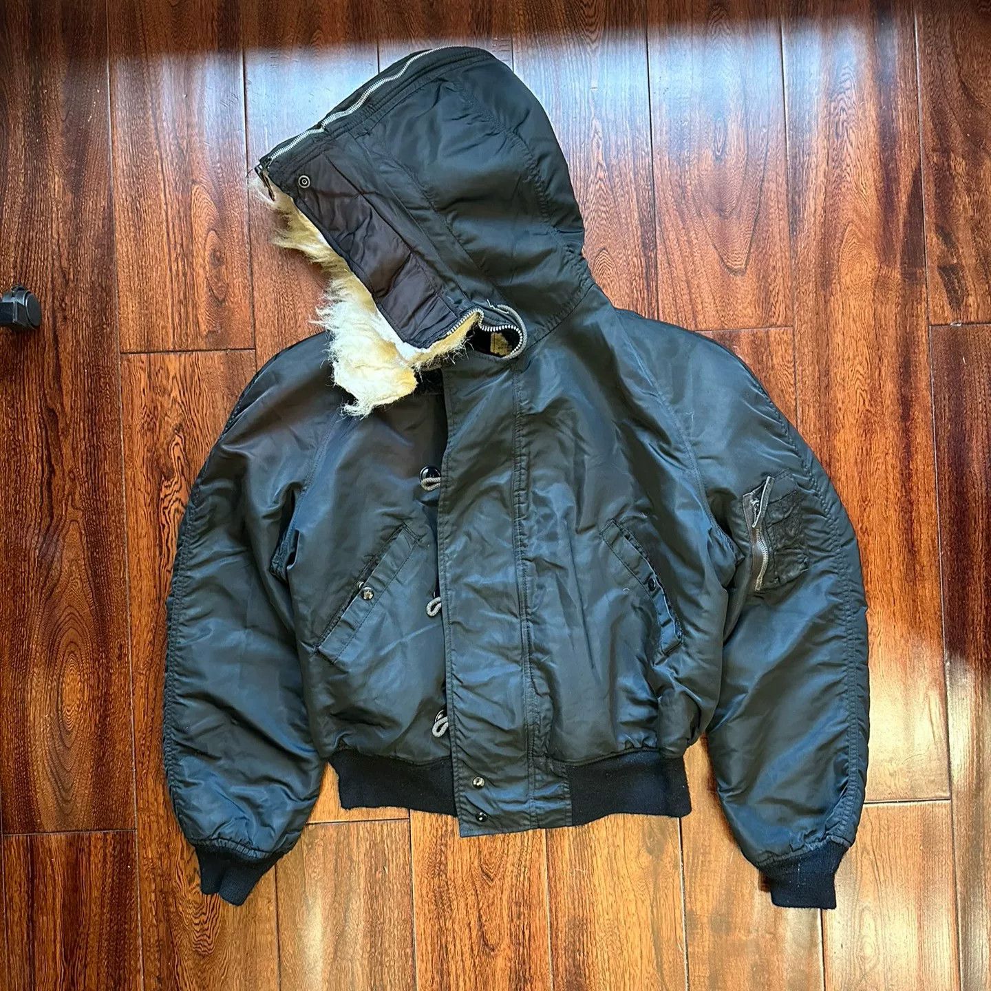 Vintage Vintage N2B Bomber 80s USA Size US M / EU 48-50 / 2 - 3 Thumbnail