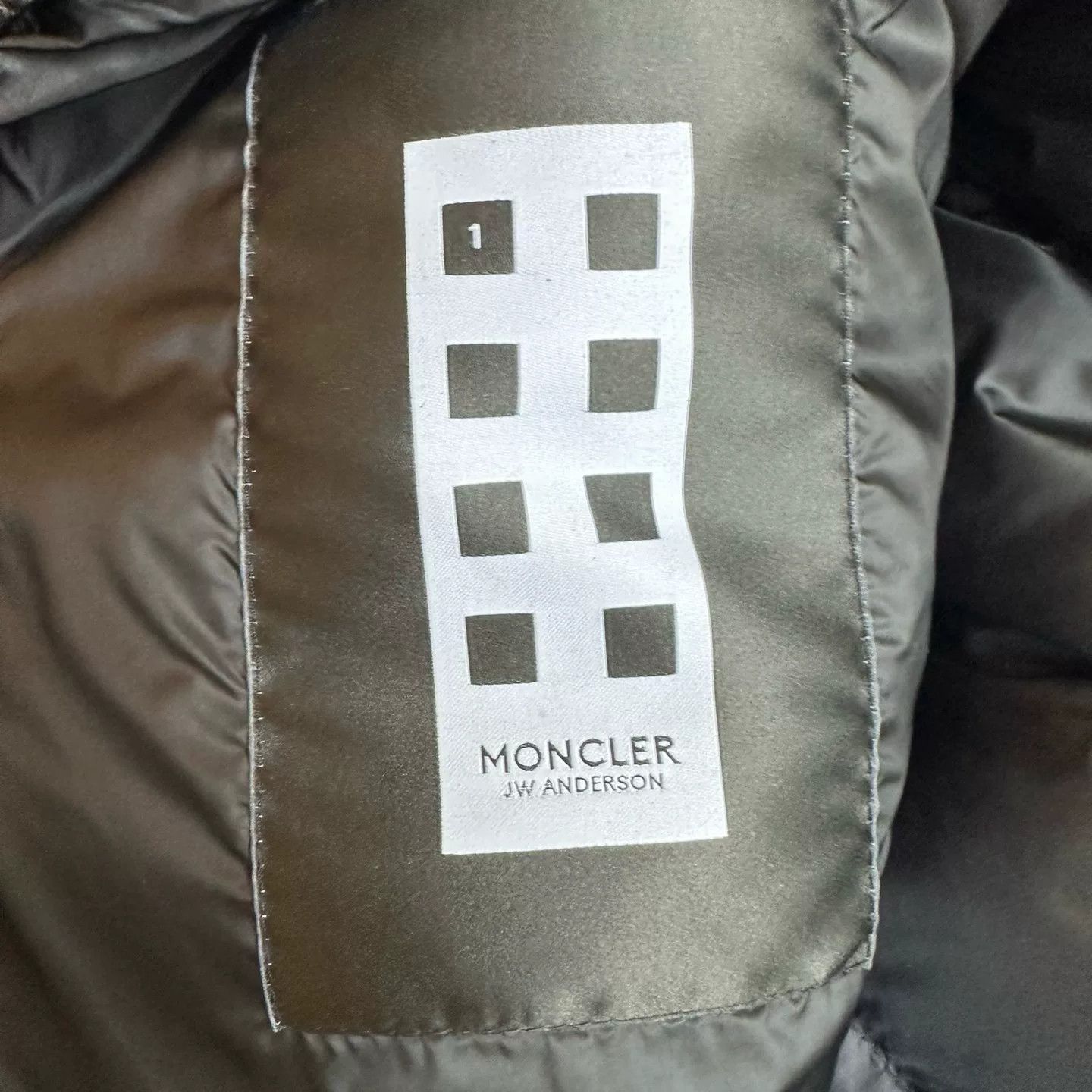 Moncler Genius Moncler x JW Anderson Down Jacket Size US L / EU 52-54 / 3 - 5 Thumbnail