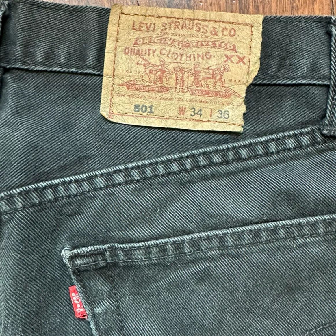 Vintage Vintage Levi's 501 Black Jeans 90s Size US 32 / EU 48 - 5 Thumbnail