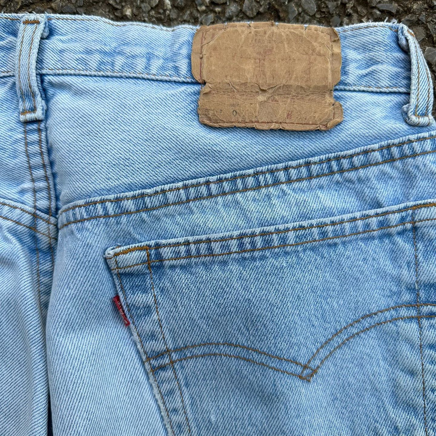 Vintage Vintage Levi's 501 80s USA Made Size US 32 / EU 48 - 3 Thumbnail