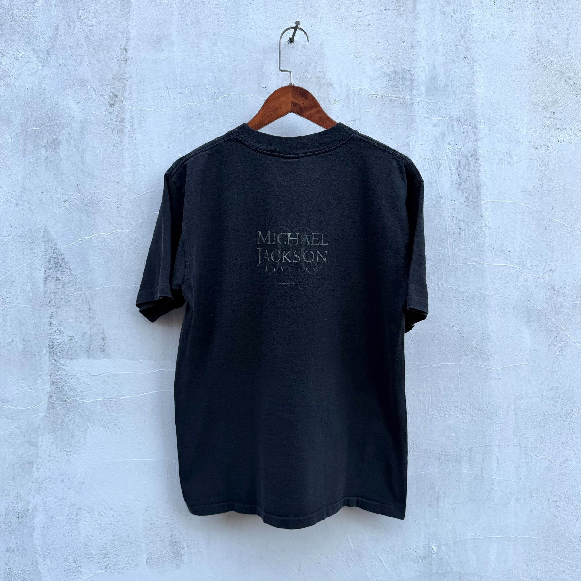 Vintage Vintage 1994 Michael Jackson Tee Size US M / EU 48-50 / 2 - 2 Thumbnail