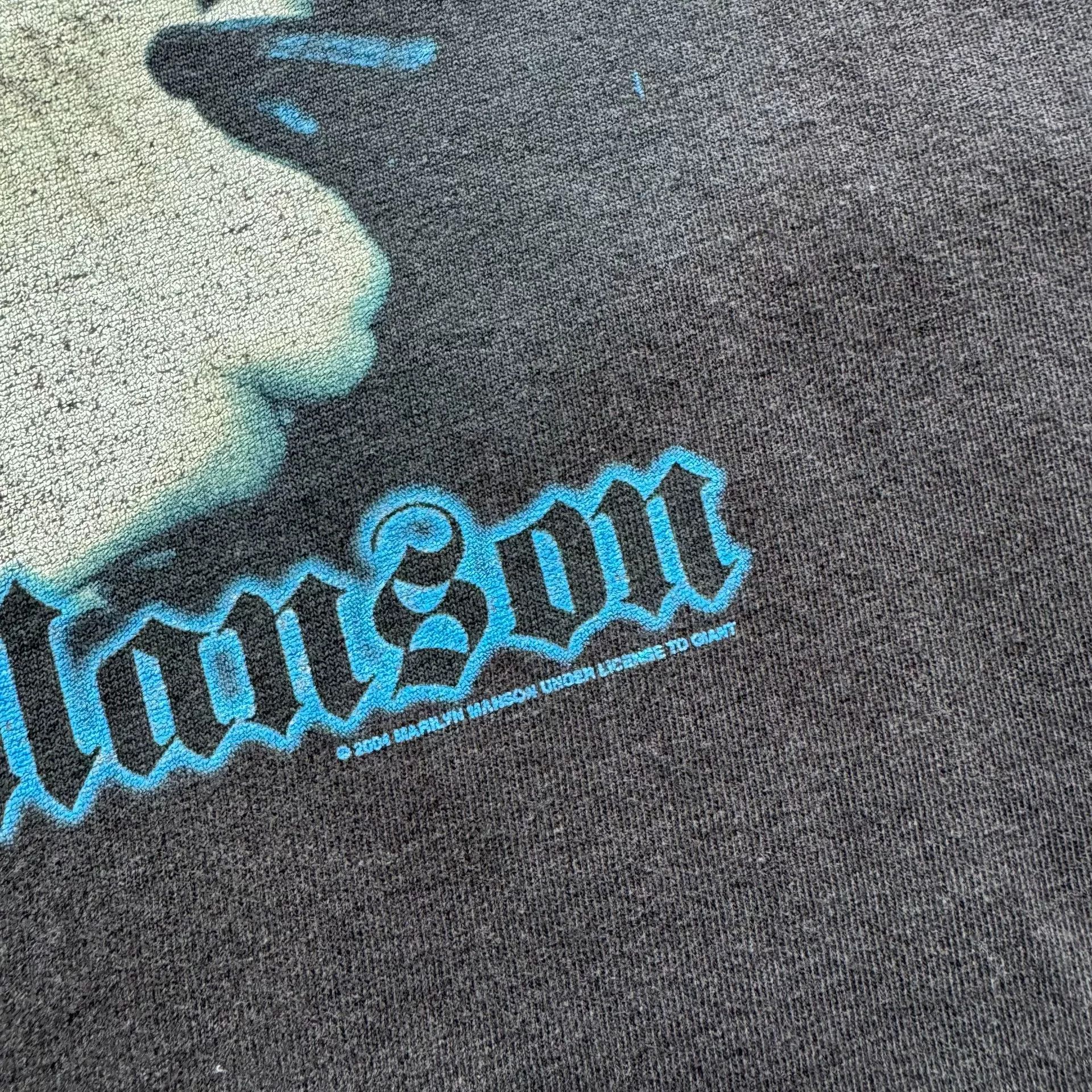 Vintage Vintage 2004 Marilyn Manson Band Tee Size US XXL / EU 58 / 5 - 6 Thumbnail