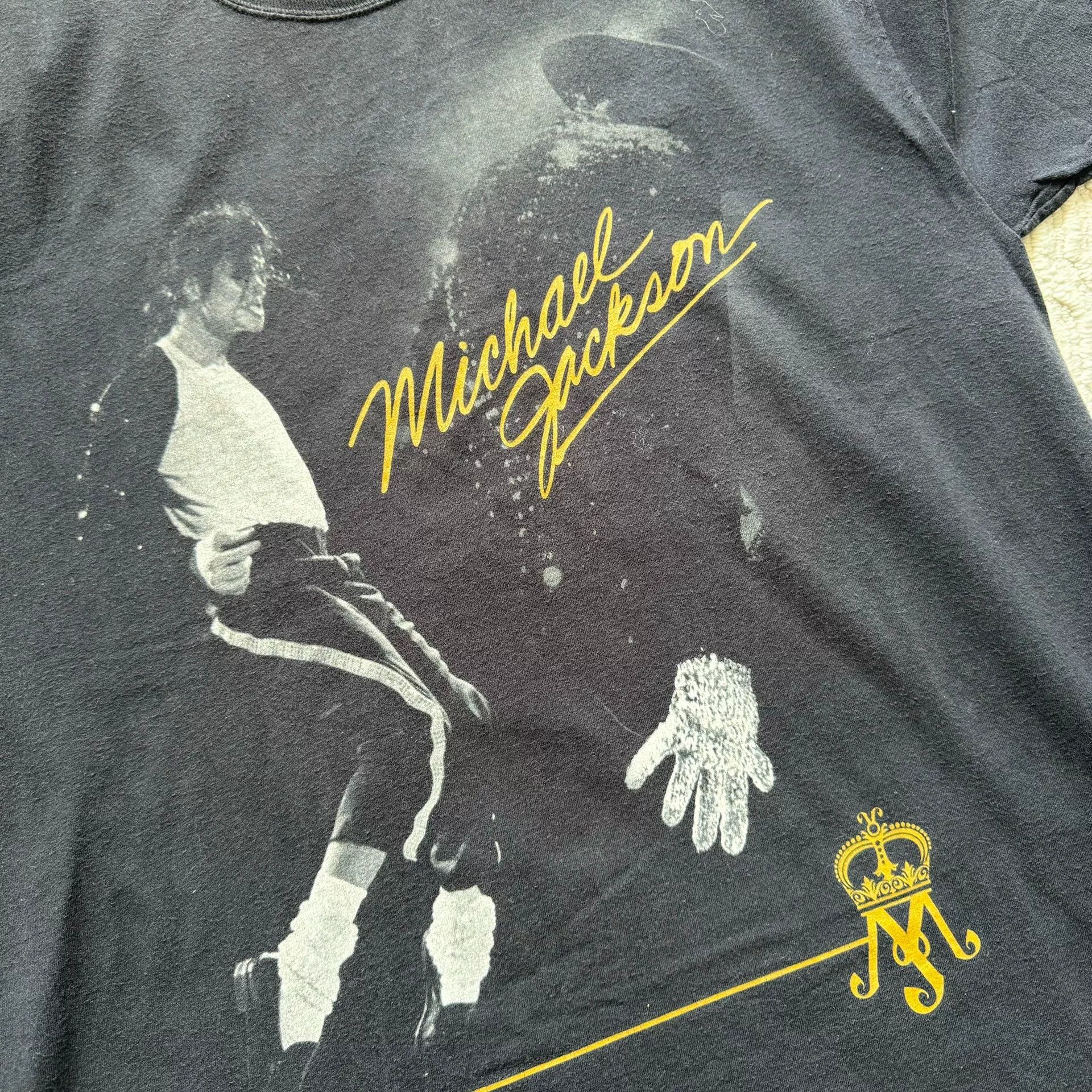 Vintage Vintage 2009 Michael Jackson Hanes Tee Size US M / EU 48-50 / 2 - 3 Thumbnail