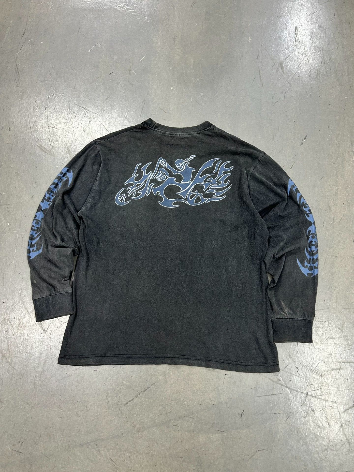 Vintage Vintage 90s Skull Motorcycle Long Sleeve Tee Size US M / EU 48-50 / 2 - 2 Thumbnail