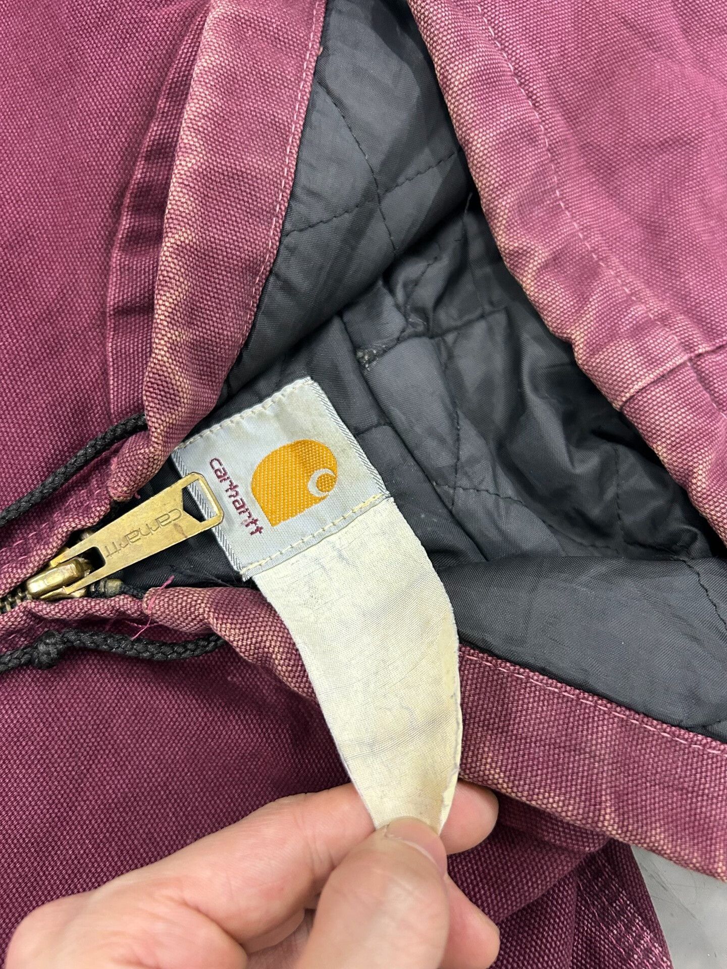 Vintage Vintage Carhartt J68 90s Red Hooded Jacket Size US M / EU 48-50 / 2 - 3 Thumbnail
