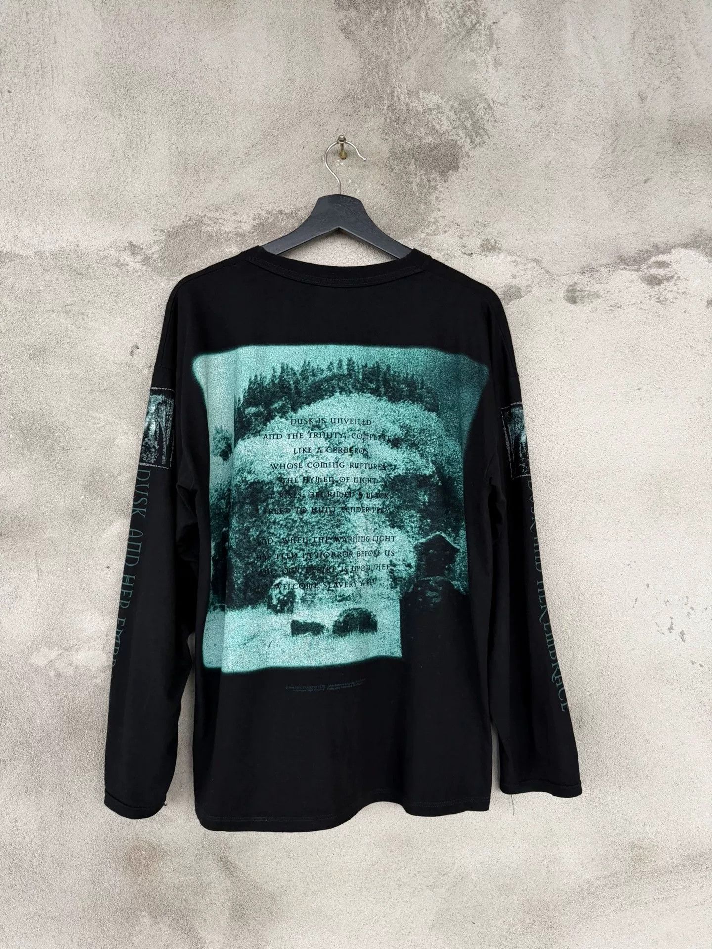 Vintage Vintage Cradle of Filth 90s Longsleeve T-shirt Size US M / EU 48-50 / 2 - 3 Thumbnail