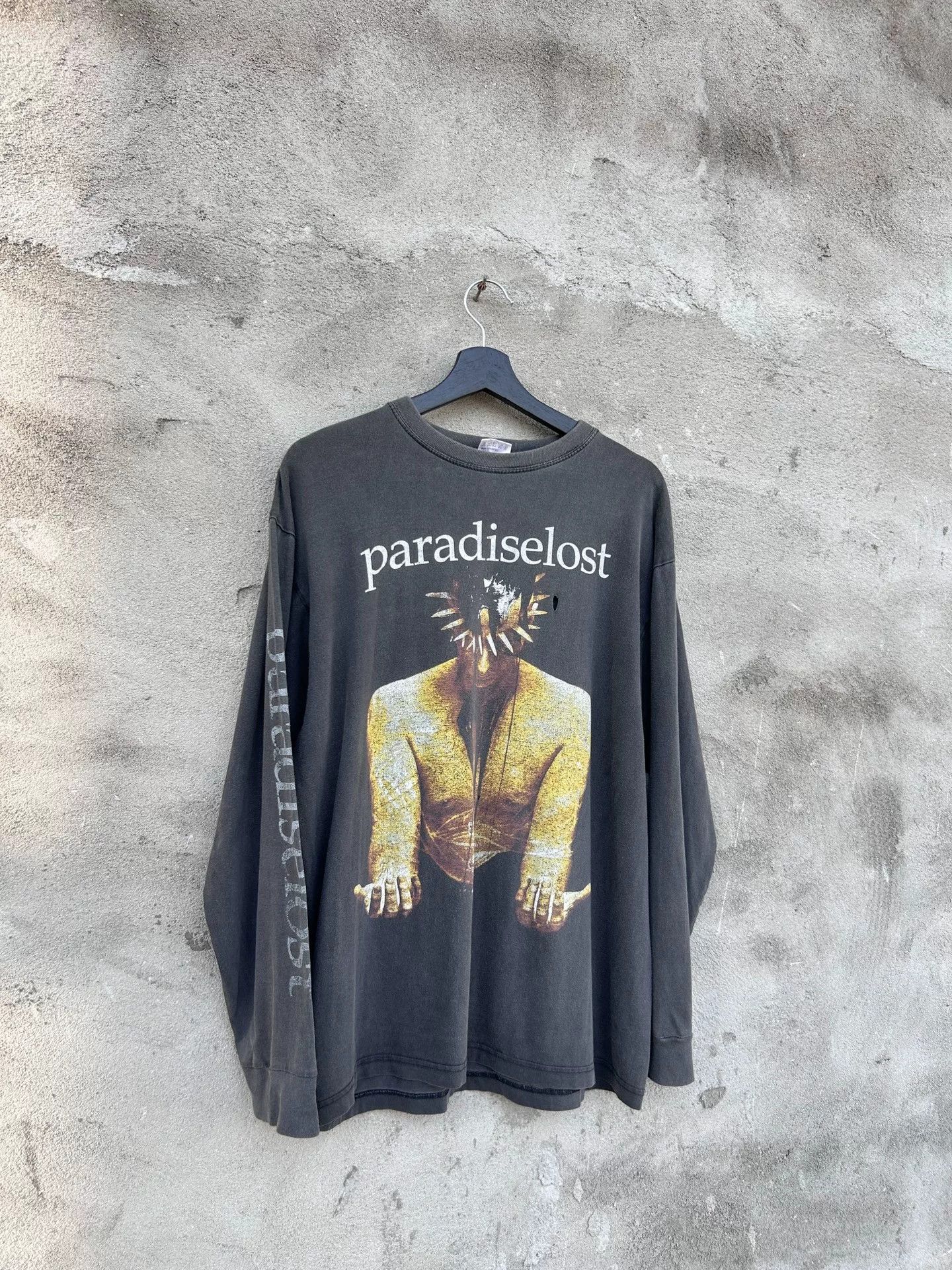 Vintage Vintage Paradise Lost Requiem Tour Tee Size US L / EU 52-54 / 3 - 5 Thumbnail