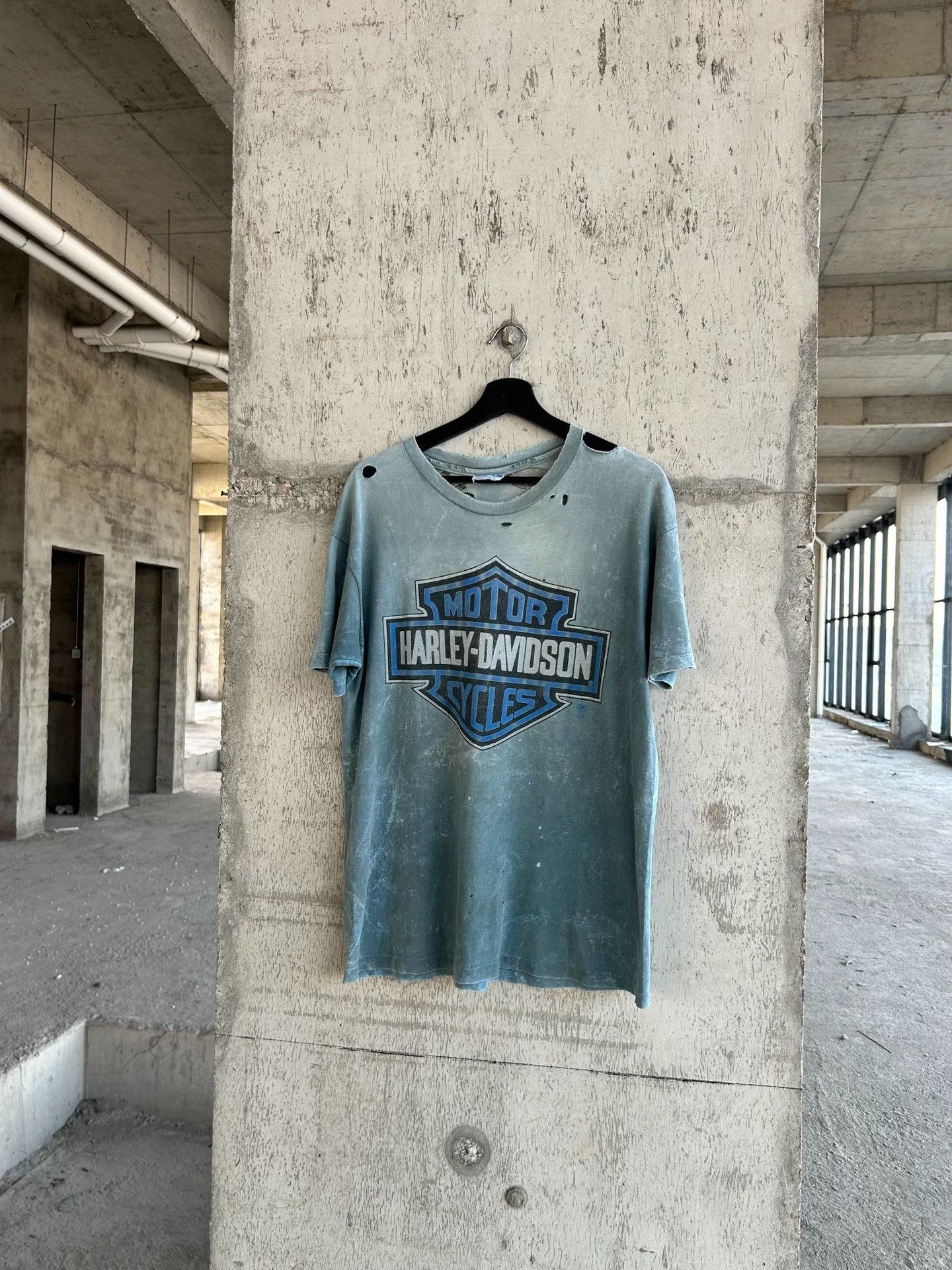 Vintage Vintage 80s Harley-Davidson Trashed Faded Tee Size US L / EU 52-54 / 3 - 4 Thumbnail