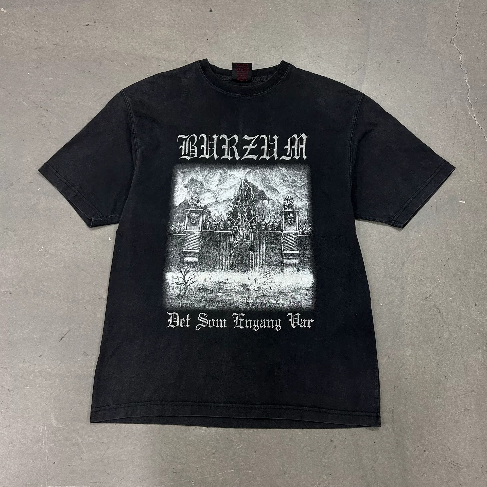 Vintage Vintage 90s Burzum Band Short Sleeve Tee Size US M / EU 48-50 / 2 - 2 Thumbnail