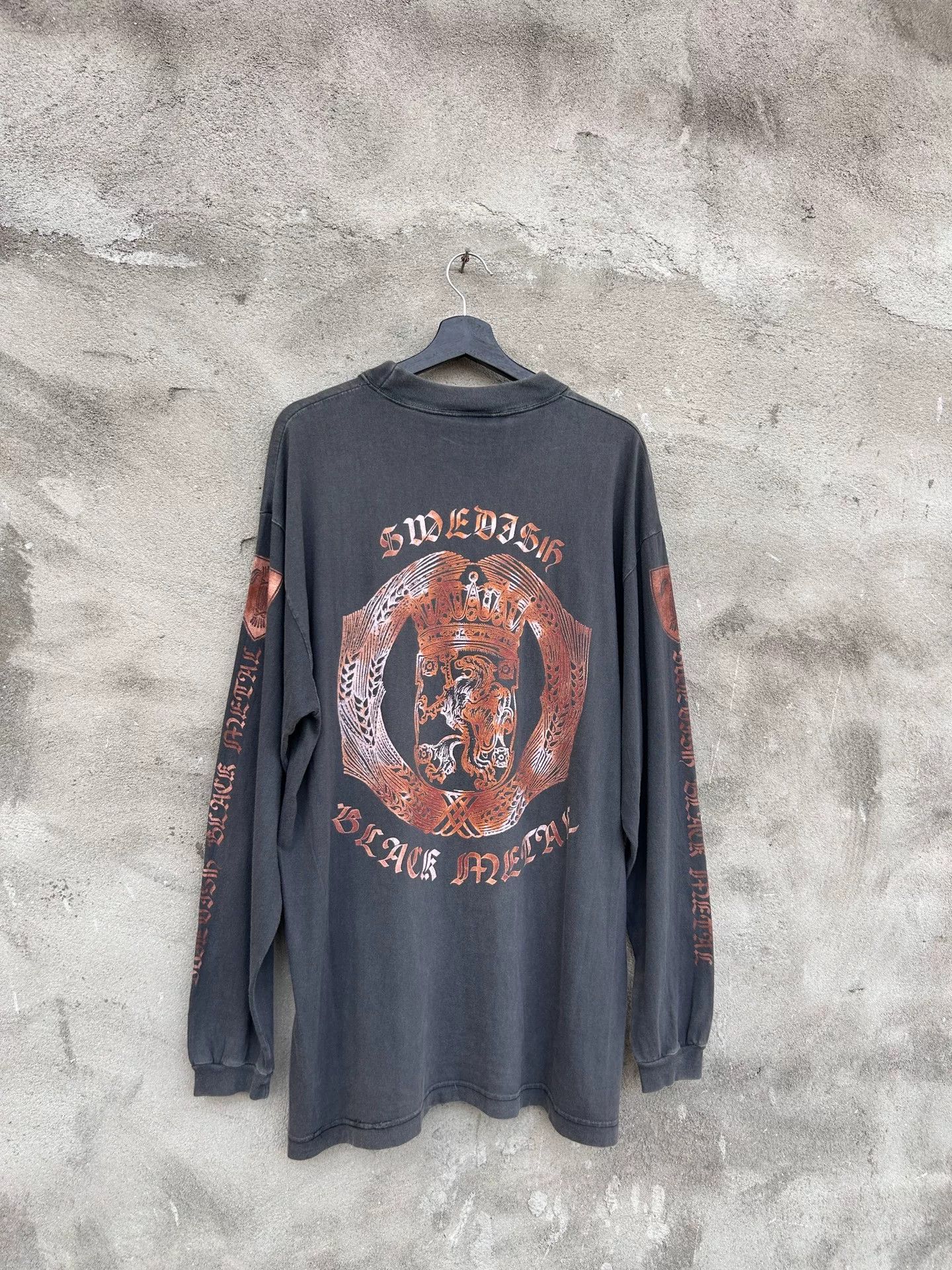 Vintage Vintage Marduk 90s Black Metal Longsleeve T-shirt Size US M / EU 48-50 / 2 - 4 Thumbnail