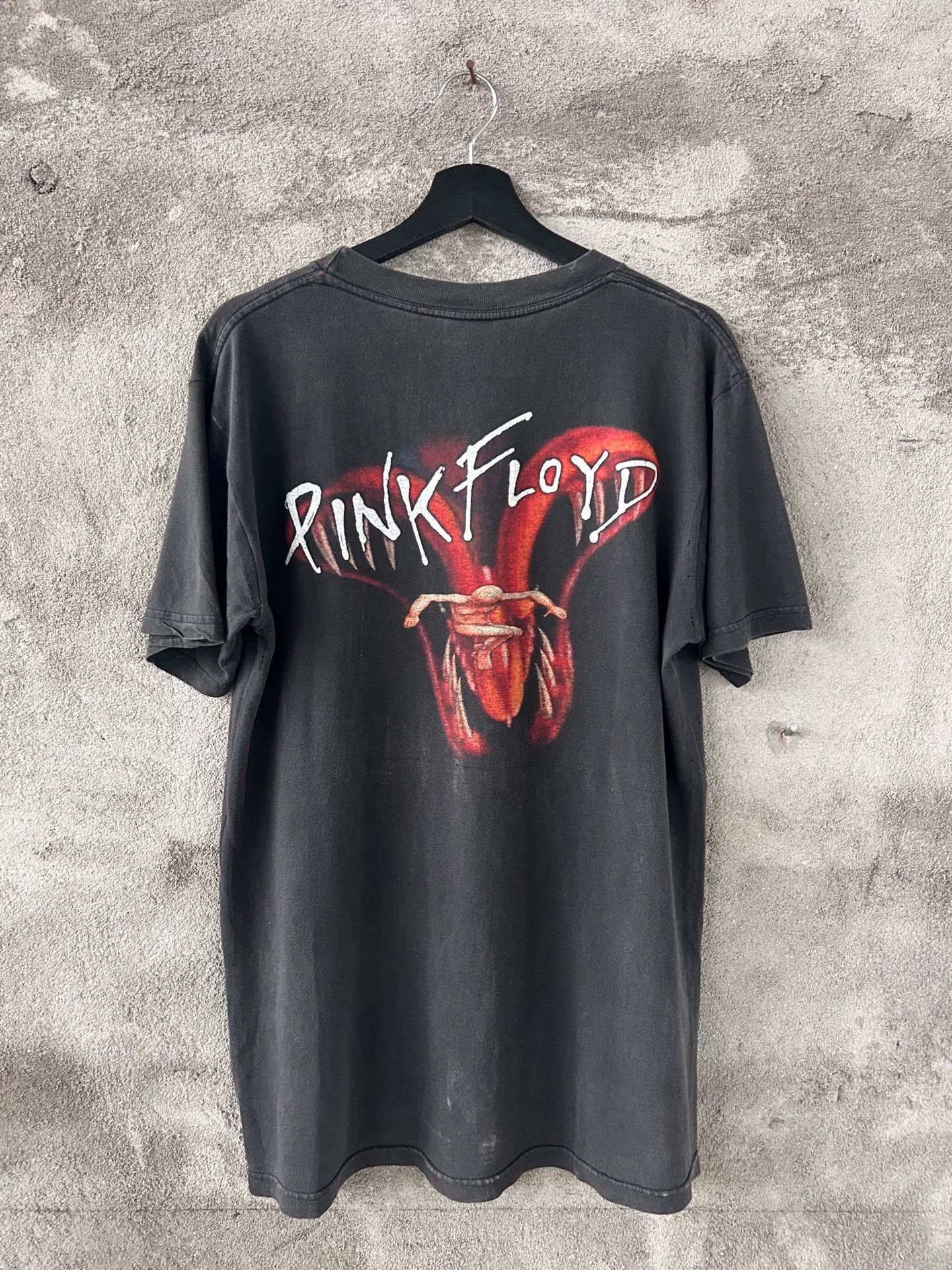 Vintage Vintage Pink Floyd 90s Band Tee Size US M / EU 48-50 / 2 - 3 Thumbnail