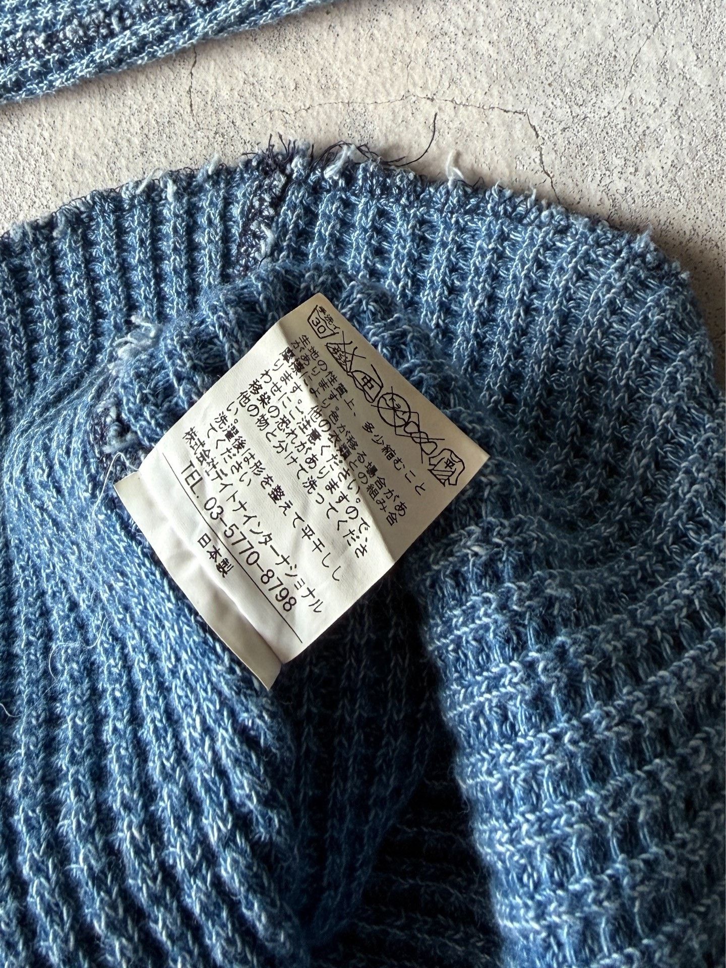 Vintage Vintage 90s Indigo Waffle-knit Henley Size US L / EU 52-54 / 3 - 6 Thumbnail