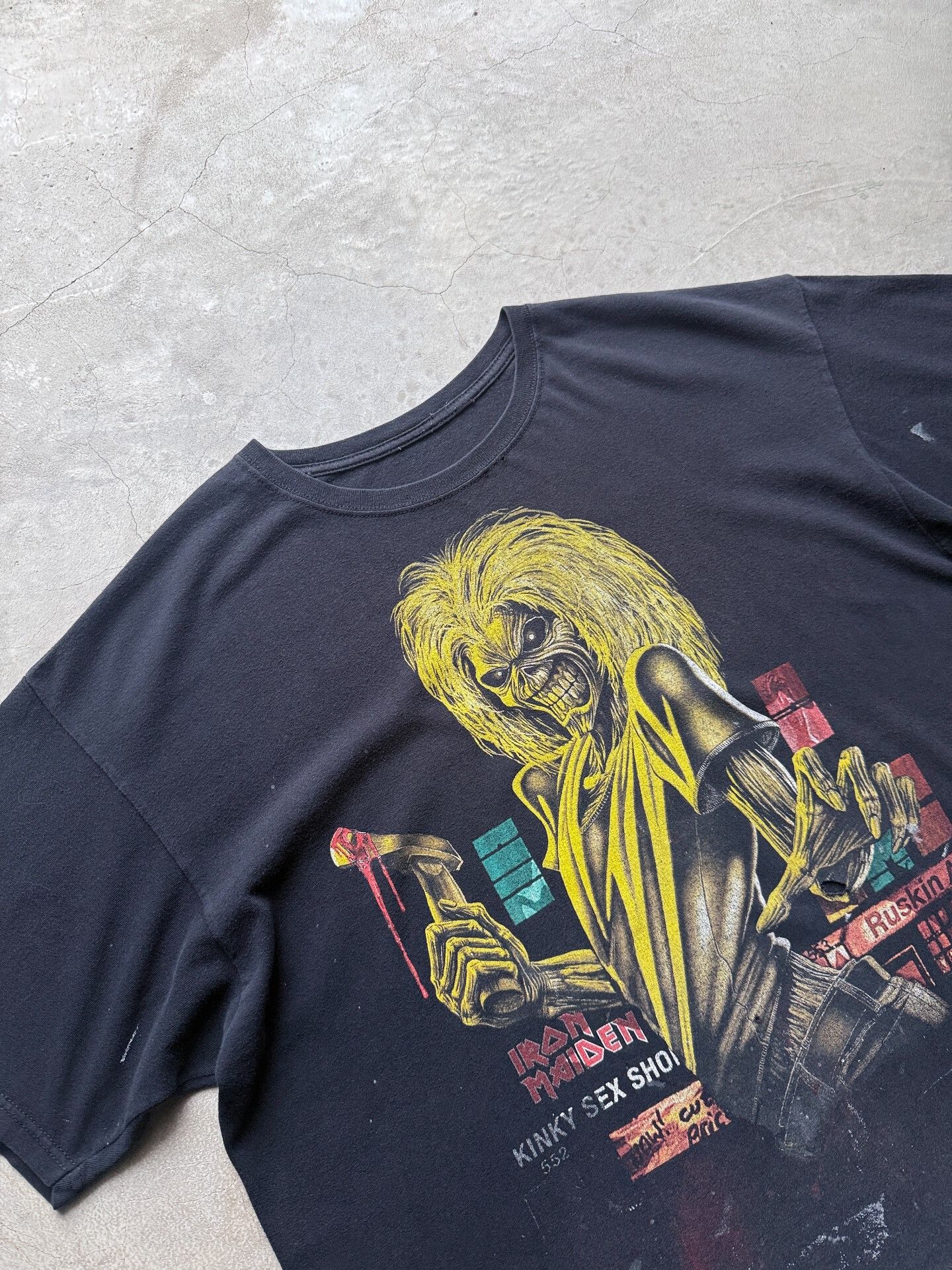 Vintage Vintage Iron Maiden 2012 Tour Band Tee Size US XXL / EU 58 / 5 - 3 Thumbnail