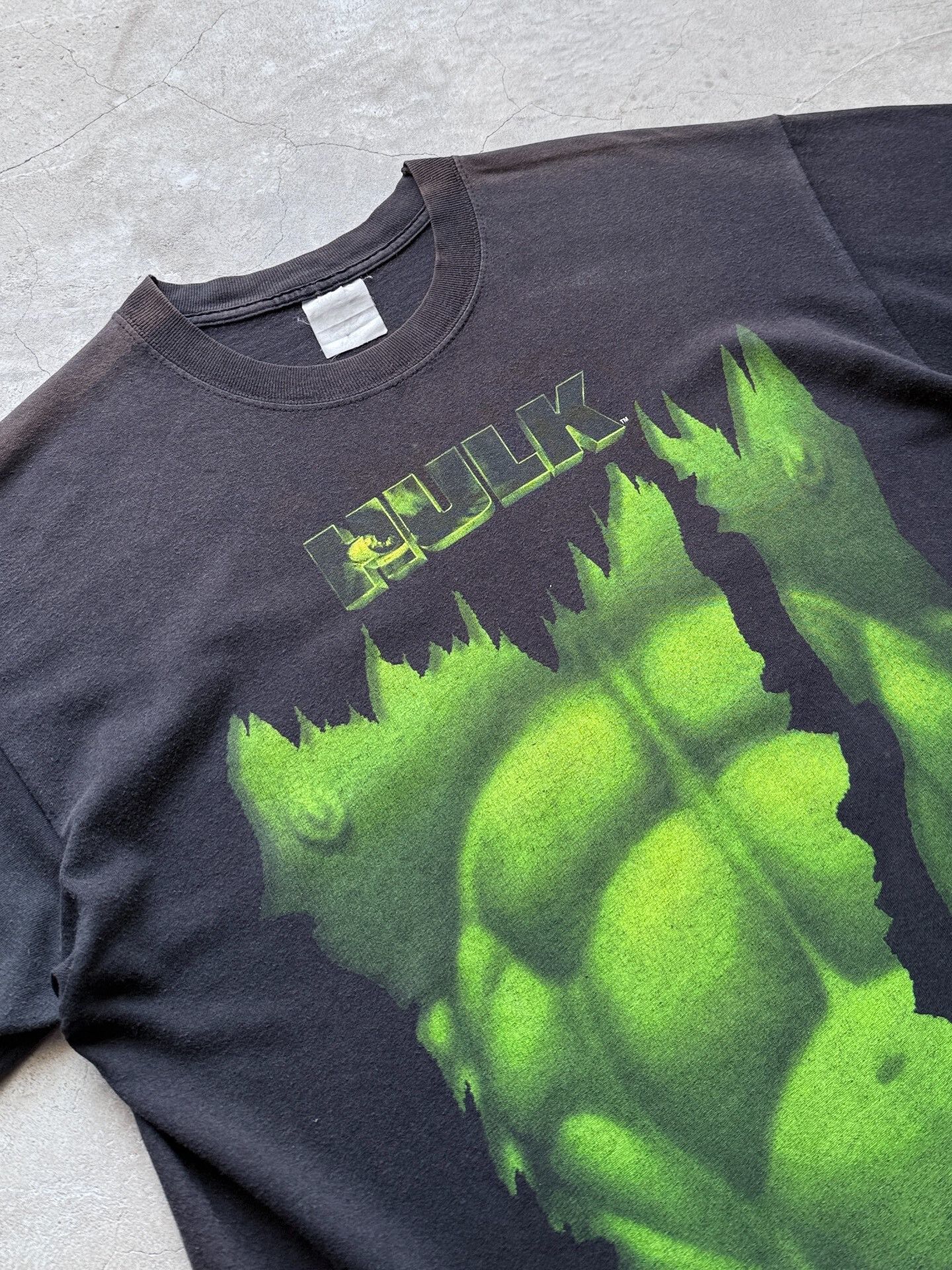 Vintage Vintage 00s Hulk Marvel Movie Tee Size US L / EU 52-54 / 3 - 4 Thumbnail