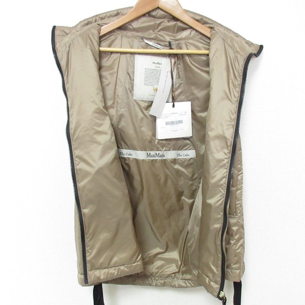 Max Mara MaxMara Max Mara The Cube GREENVE CAMLUXE Padding Vest Textile Outerwear 25292960146 DUTY FREE for USA Size ONE SIZE - 3 Thumbnail