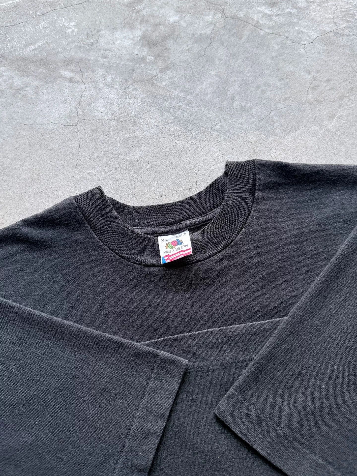 Vintage Vintage 90s Marlboro Cowboy Pocket Tee Size US XL / EU 56 / 4 - 5 Thumbnail