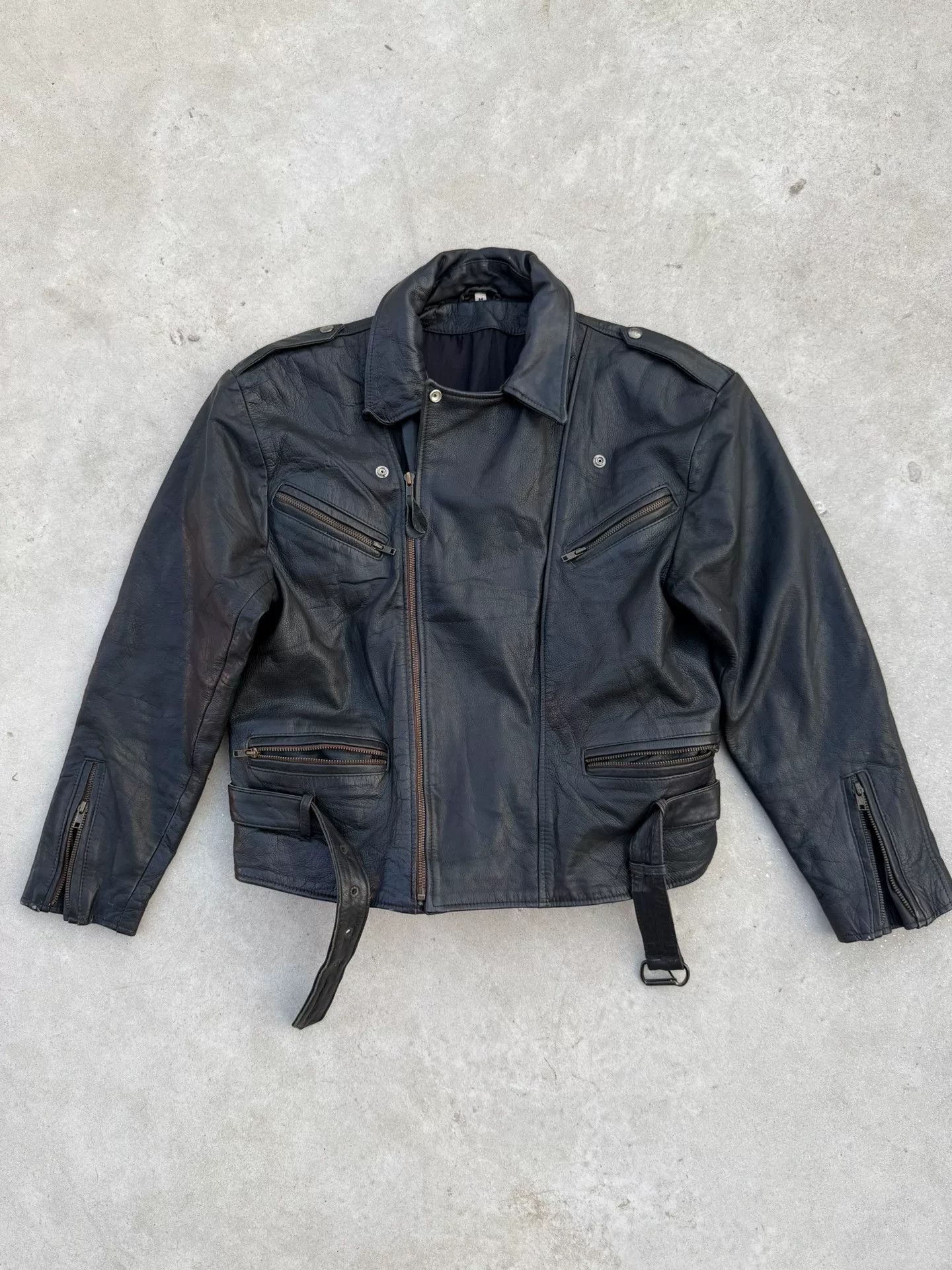 Vintage Vintage 80-90s Buckle Moto Jacket Size US M / EU 48-50 / 2 - 3 Thumbnail