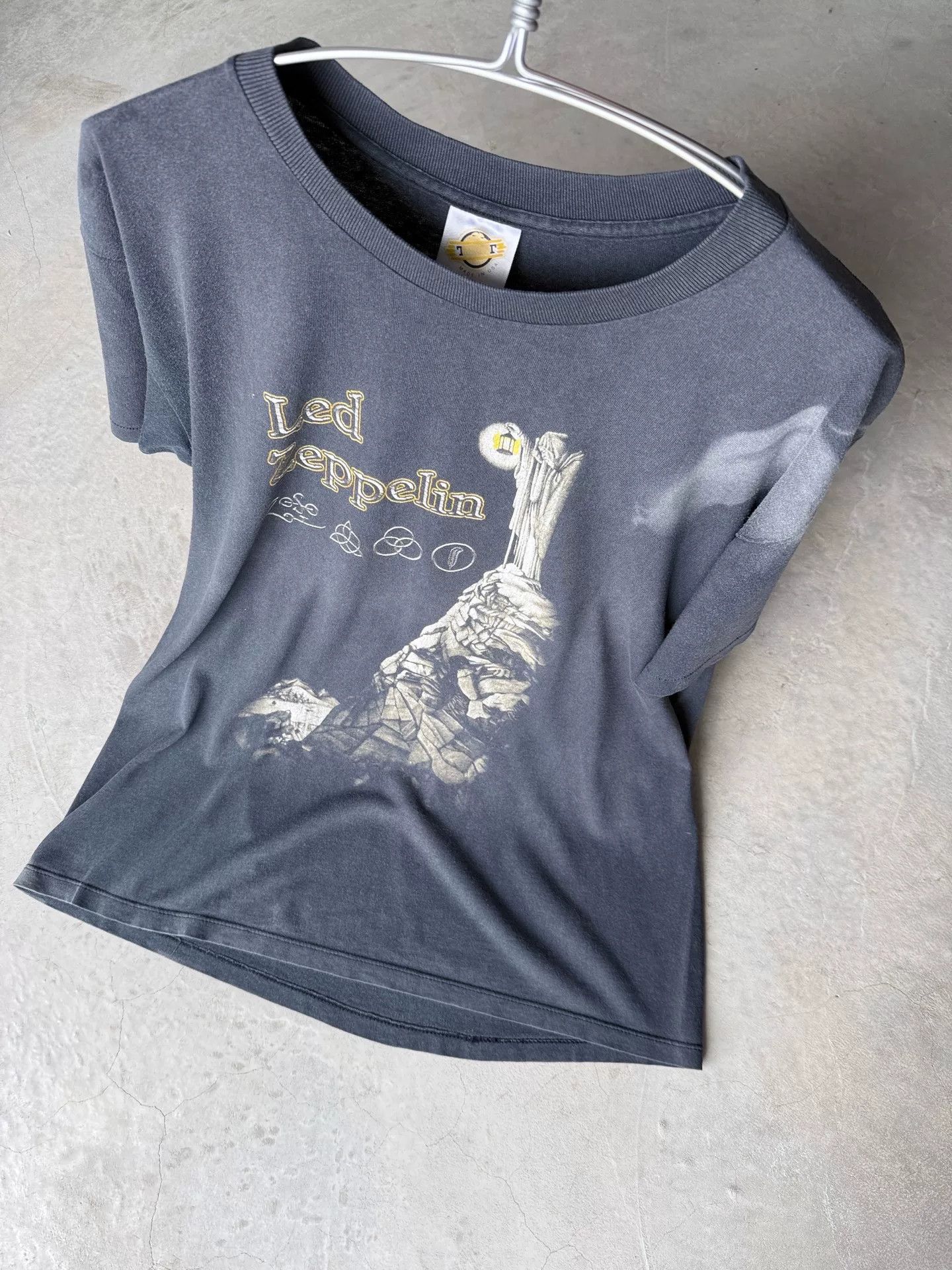 Vintage Vintage 90s Led Zeppelin Band Tee Size US L / EU 52-54 / 3 - 9 Thumbnail