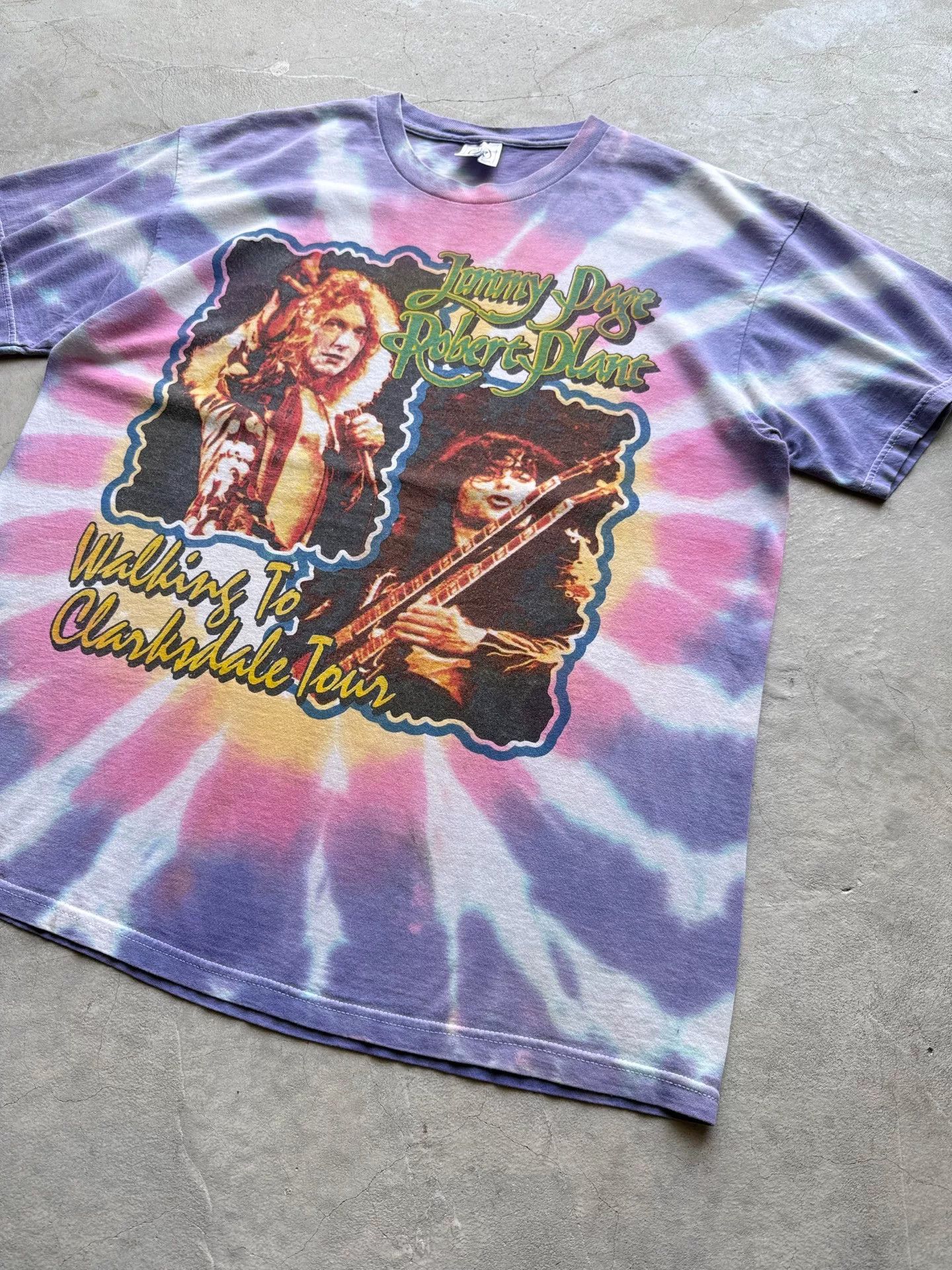Vintage Vintage 90s Led Zeppelin Tour Band Tee Size US L / EU 52-54 / 3 - 2 Thumbnail