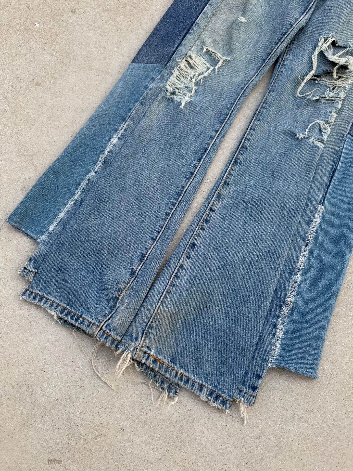 Vintage Vintage Remake Levis Deconstructed Flare Jeans Size US 32 / EU 48 - 2 Thumbnail