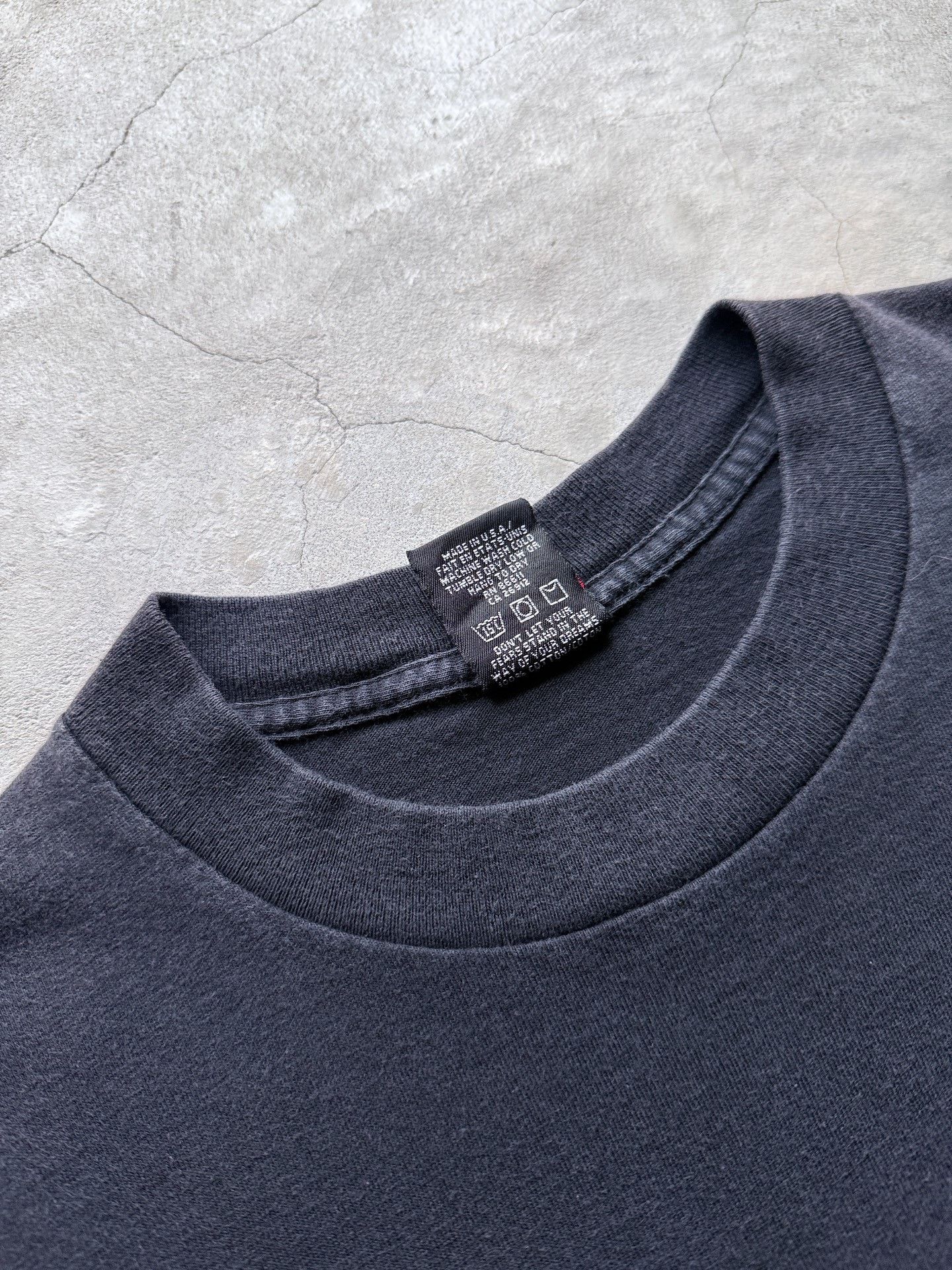 Vintage Vintage 90s Nofear Opium Graphic Tee Size US L / EU 52-54 / 3 - 4 Thumbnail