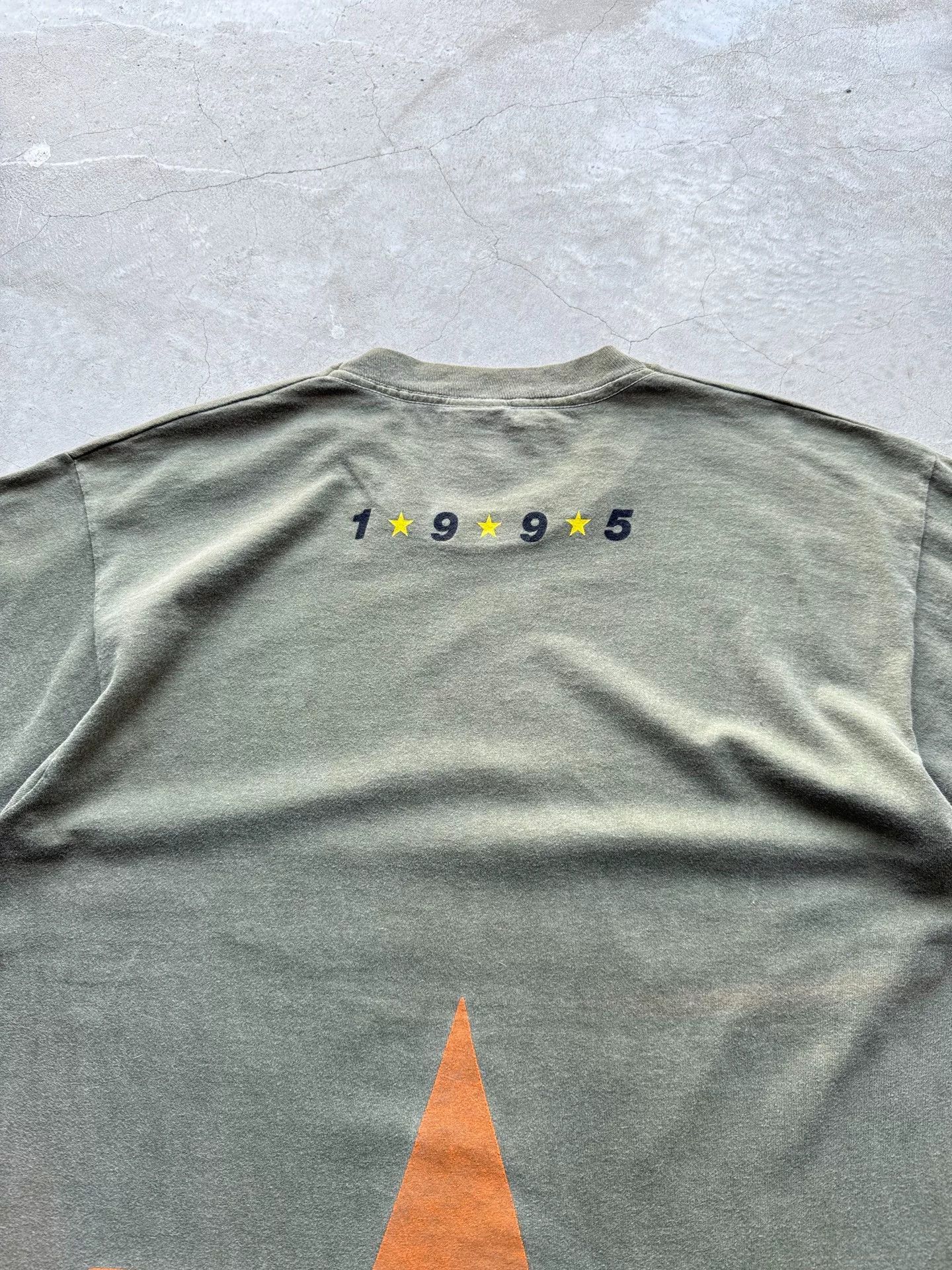Vintage Vintage 90s R.E.M. Monster Tour Band Tee Size US L / EU 52-54 / 3 - 7 Thumbnail
