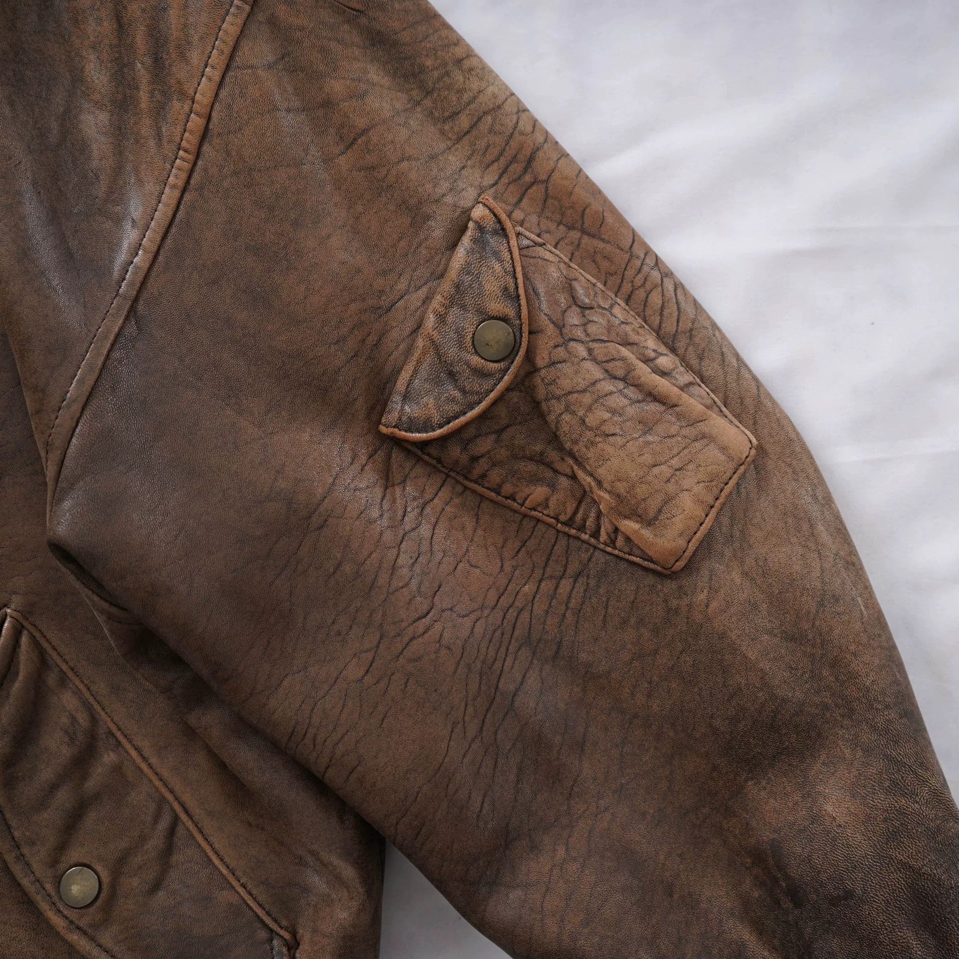 Vintage Vintage Sheepskin Flight Jacket Size US L / EU 52-54 / 3 - 3 Thumbnail