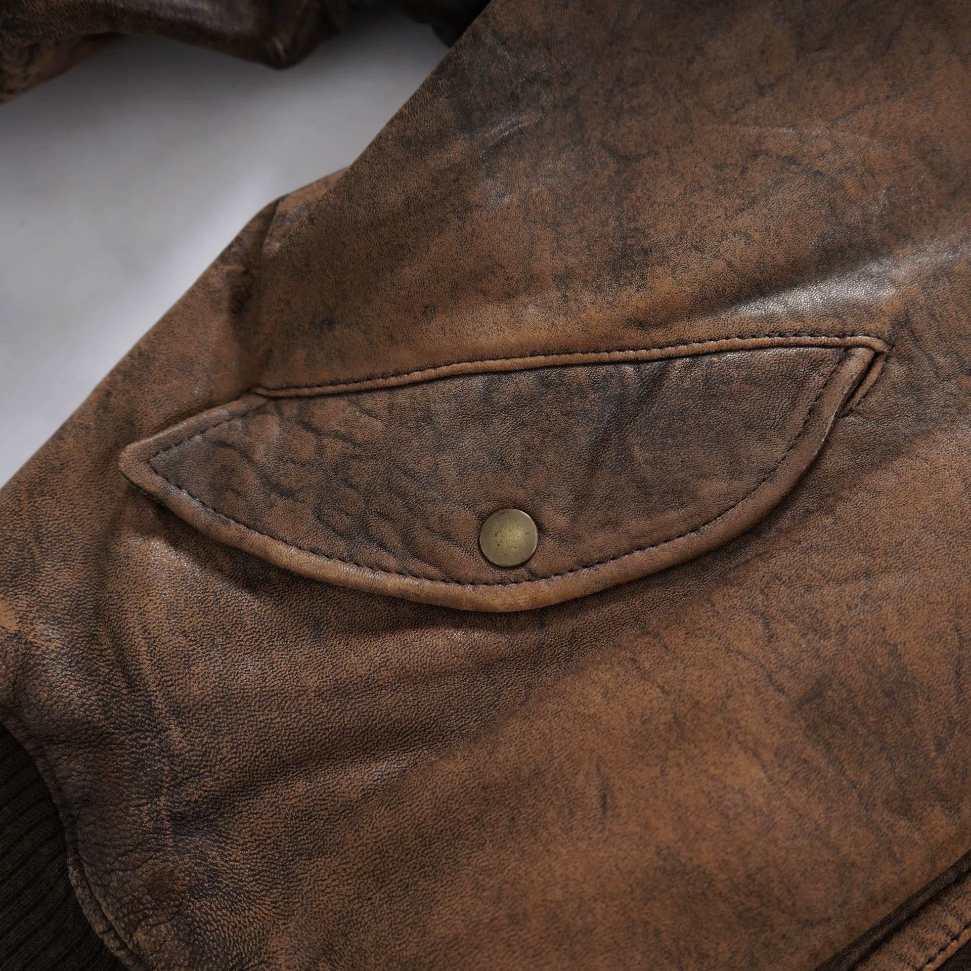 Vintage Vintage Sheepskin Flight Jacket Size US L / EU 52-54 / 3 - 5 Thumbnail