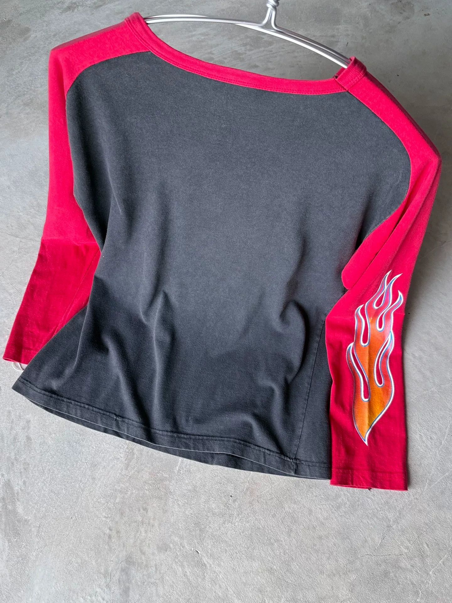 Vintage Vintage 90s Devil Flame Long Sleeve Tee Size US M / EU 48-50 / 2 - 8 Thumbnail