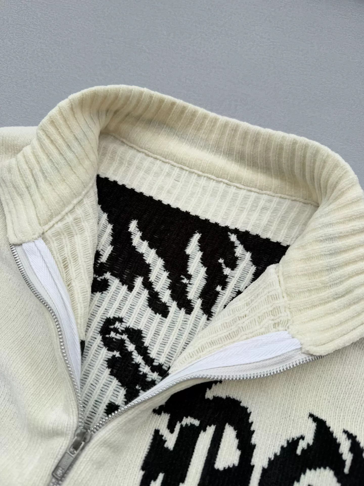 Vintage Vintage 90s D-GARG Dragon Zip Sweater Size US L / EU 52-54 / 3 - 4 Thumbnail
