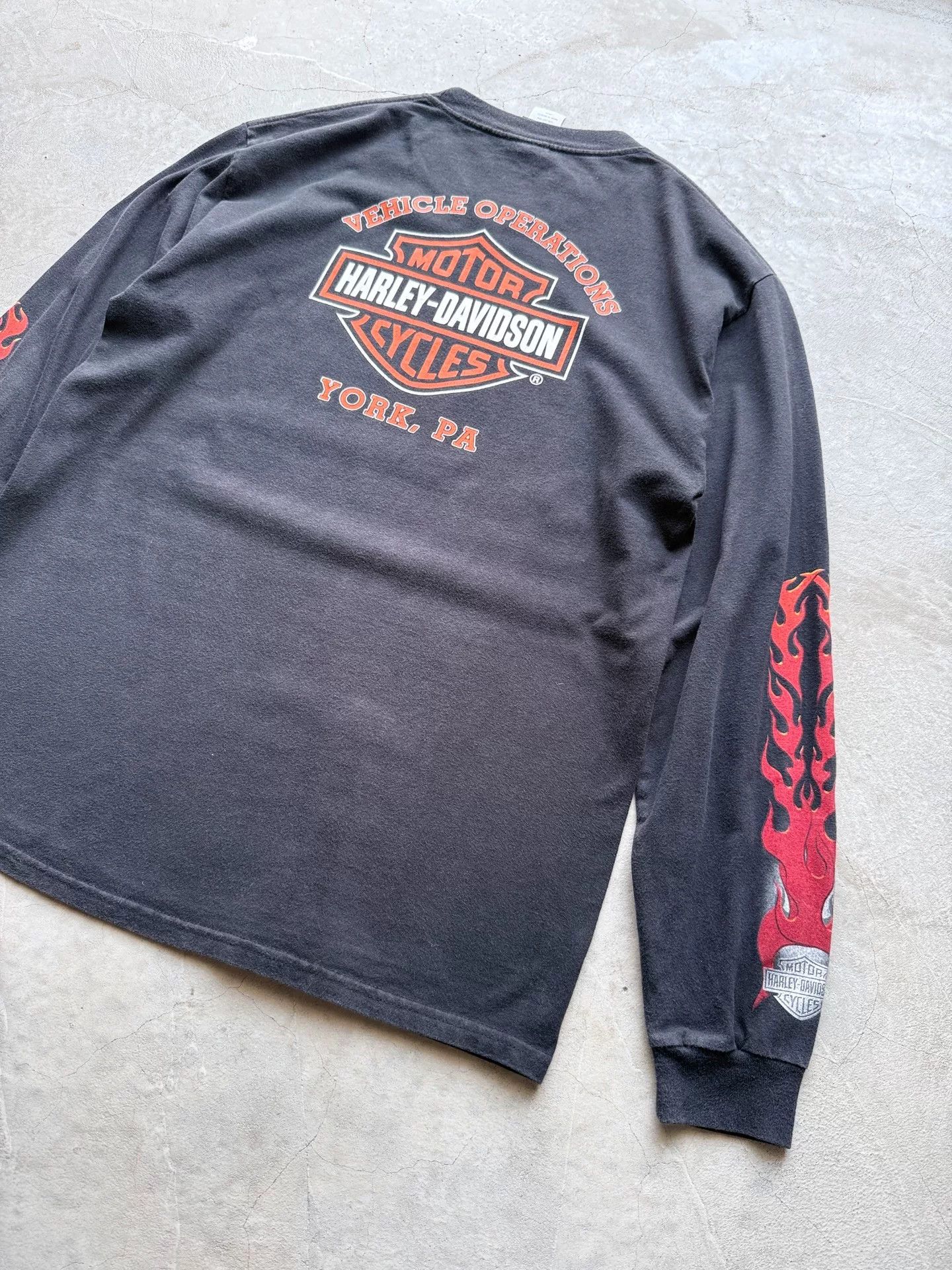 Vintage Vintage 2006 Harley Davidson Chopper Tee Size US L / EU 52-54 / 3 - 6 Thumbnail