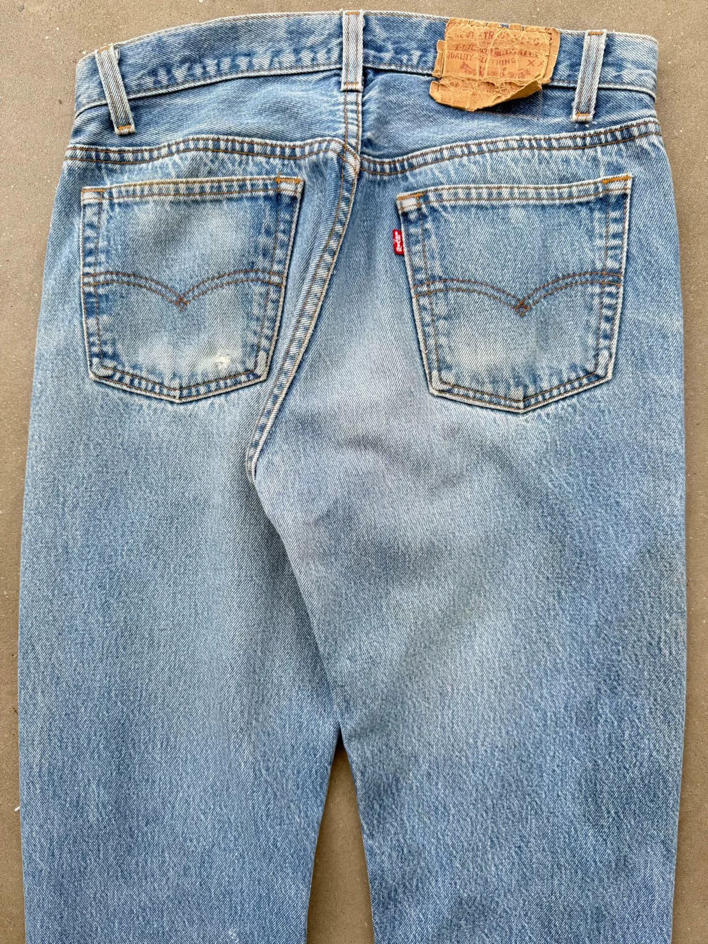 Vintage Vintage 90s Levis 501 Jeans Size US 31 - 7 Thumbnail