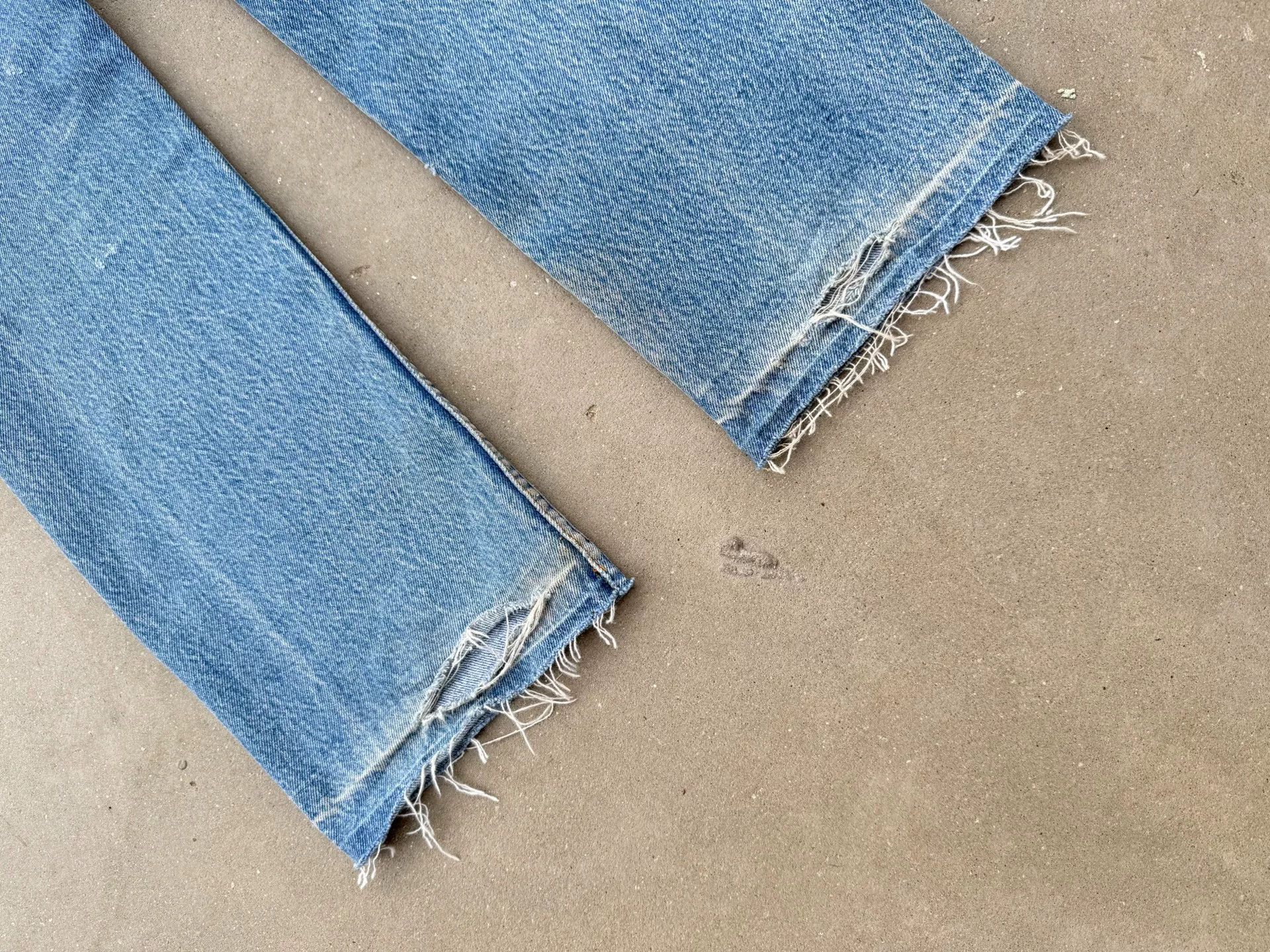 Vintage Vintage 90s Levis 501 Jeans Size US 31 - 6 Thumbnail