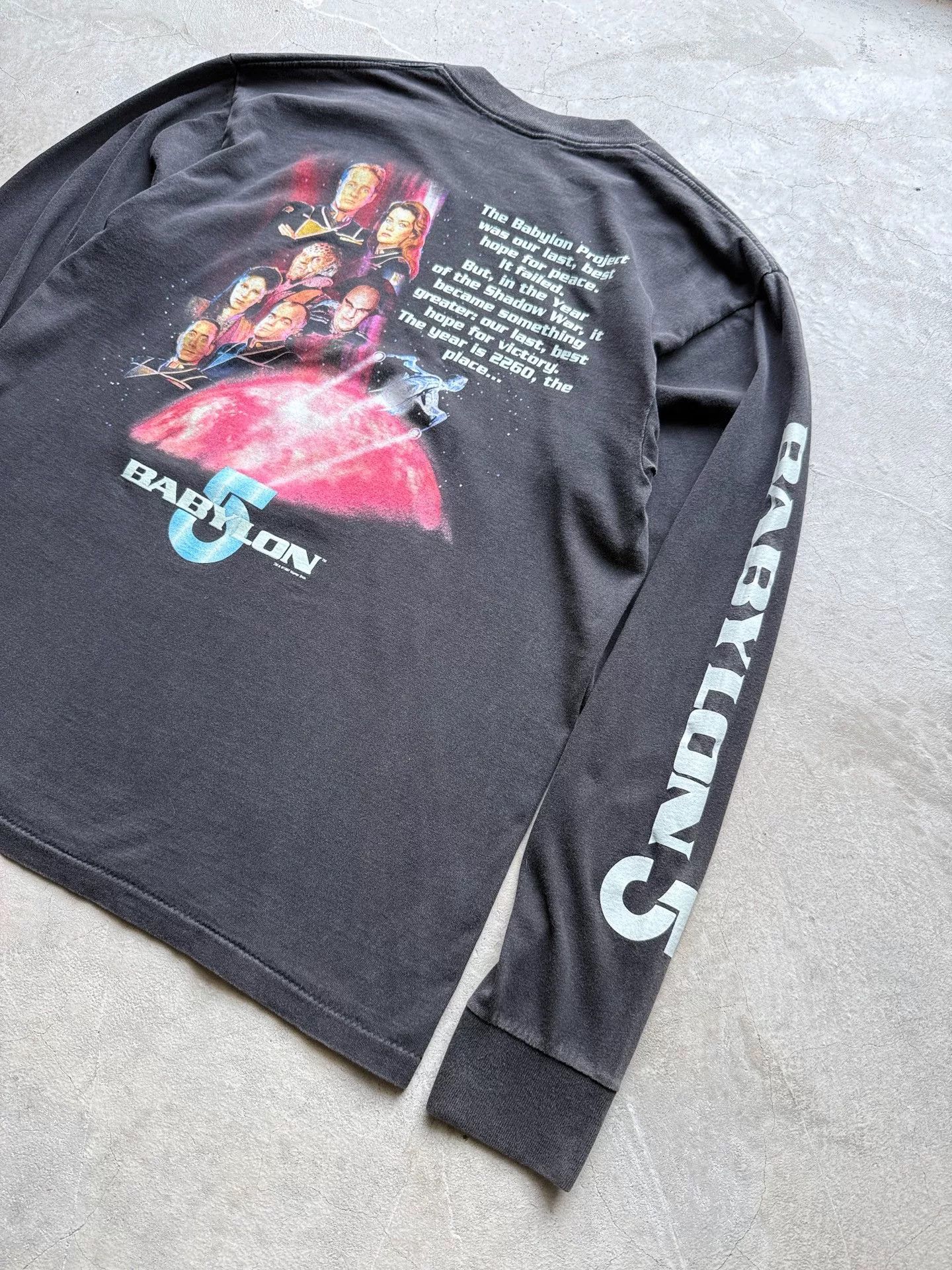 Vintage Vintage 90s Babylon 5 Sci-Fi Tee Size US L / EU 52-54 / 3 - 5 Thumbnail