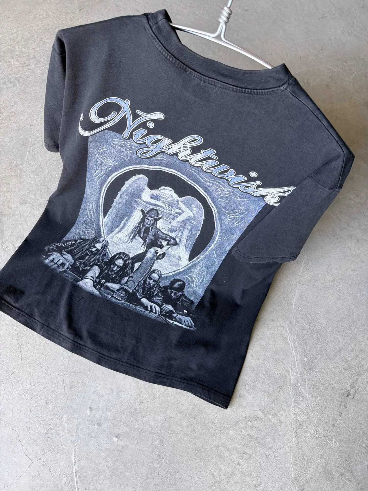 Vintage Vintage 00s Nightwish Once Band Tee Size US L / EU 52-54 / 3 - 8 Thumbnail