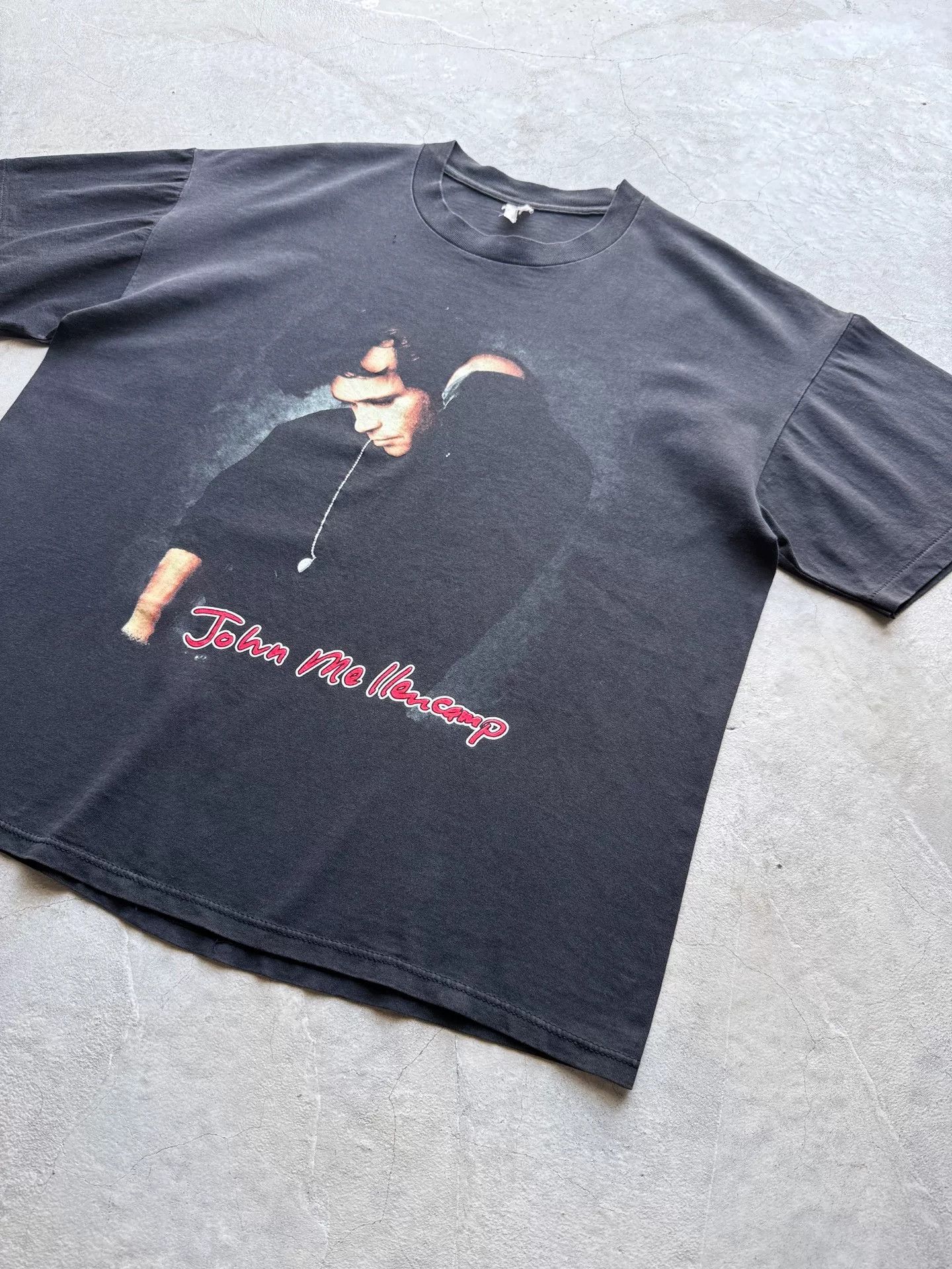 Vintage Vintage 90s John Mellencamp Concert Tee Size US XL / EU 56 / 4 - 2 Thumbnail