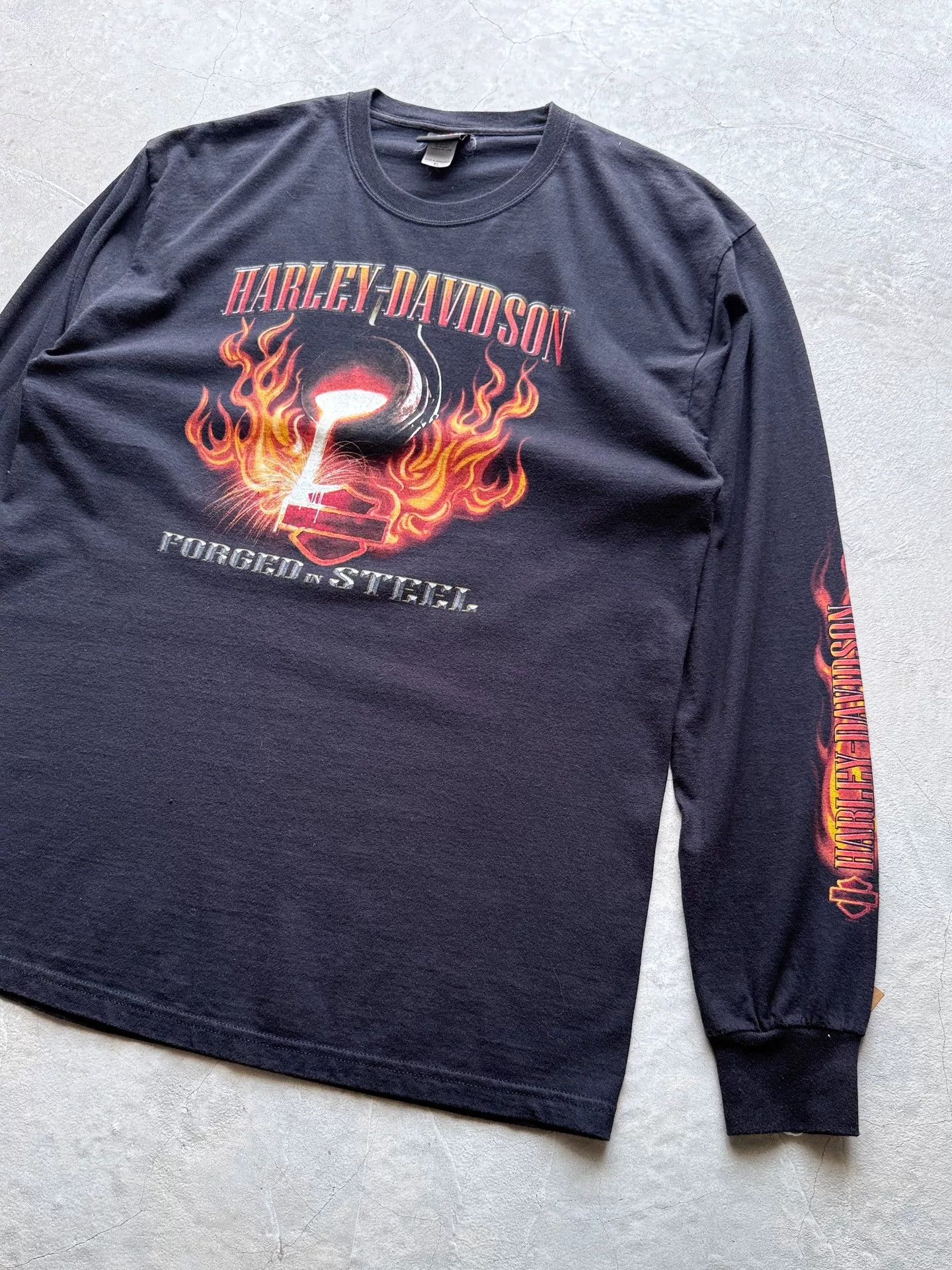 Vintage Vintage 00s Harley Davidson Yellowstone Choppers Tee Size US XL / EU 56 / 4 - 2 Thumbnail