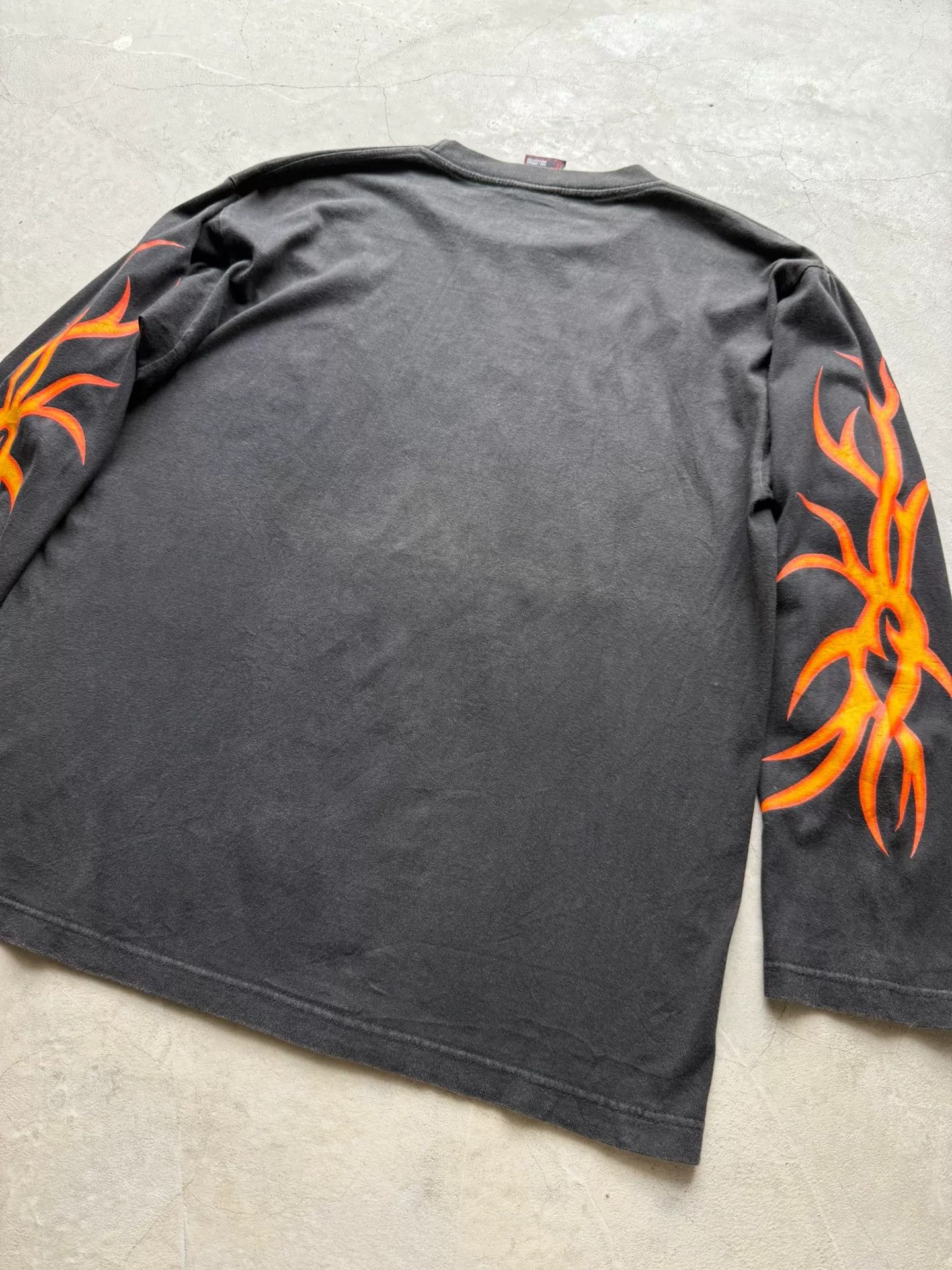 Vintage Vintage 00s Flame Skeleton Long-Sleeve Tee Size US L / EU 52-54 / 3 - 6 Thumbnail