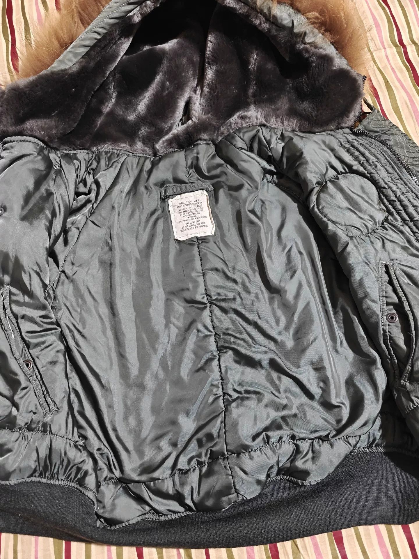 Vintage US Military N2B Jacket Size US XL / EU 56 / 4 - 5 Thumbnail