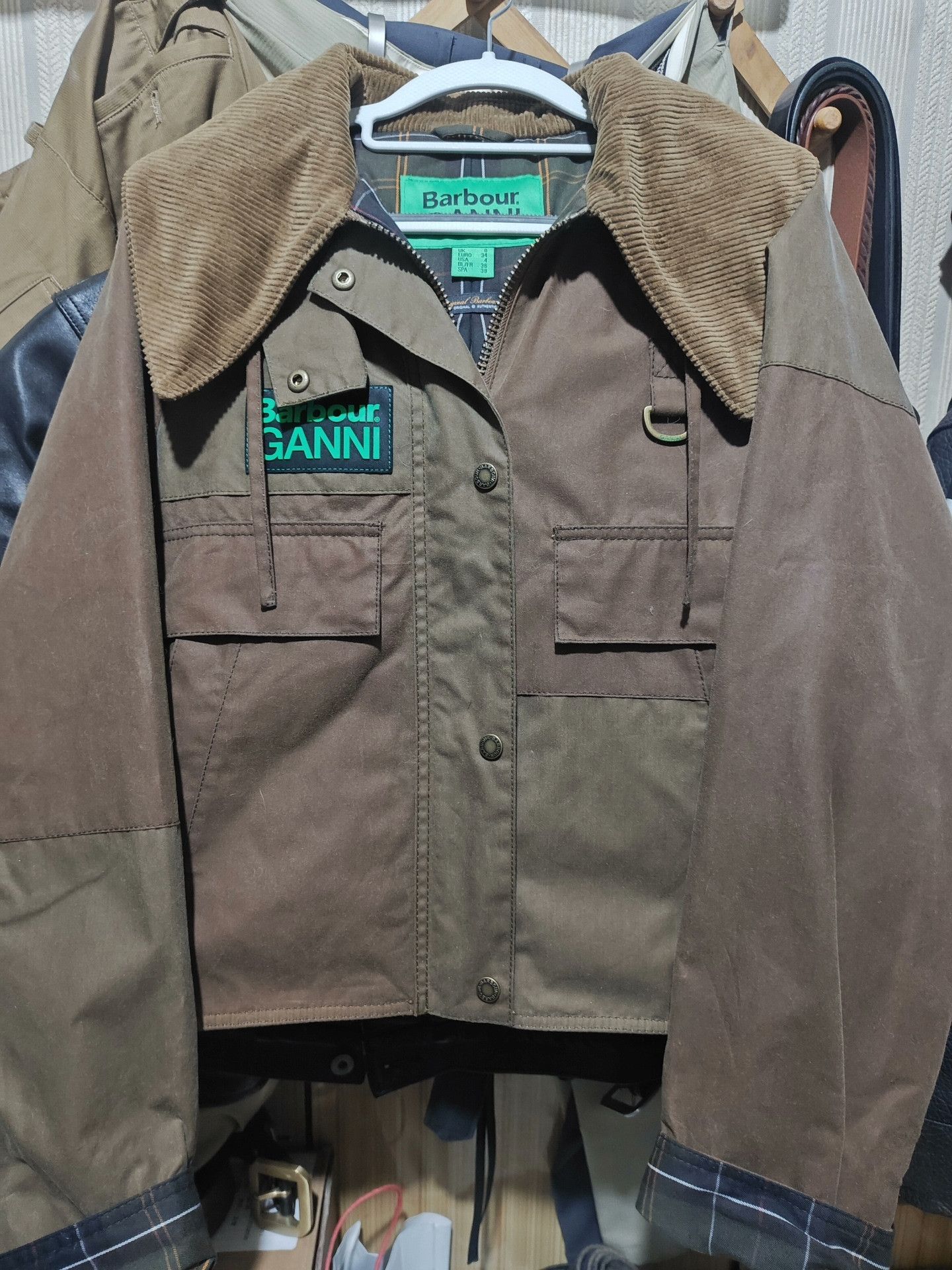 Barbour Barbour x Ganni Fishing Wax Jacket Size M / US 6-8 / IT 42-44 - 2 Thumbnail