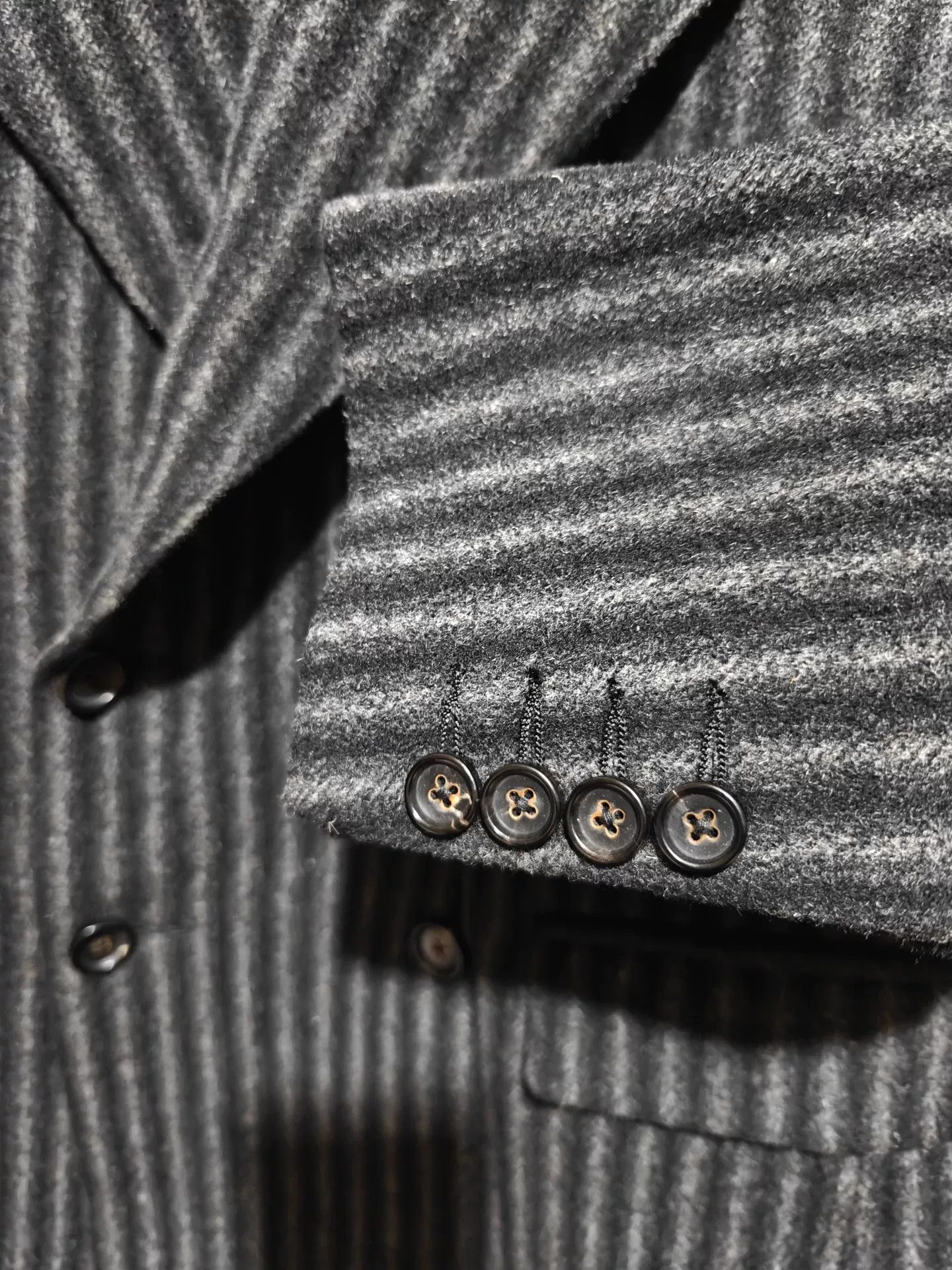 Vintage British Vintage Double-Breasted Striped Tweed Blazer Size US L / EU 52-54 / 3 - 5 Thumbnail