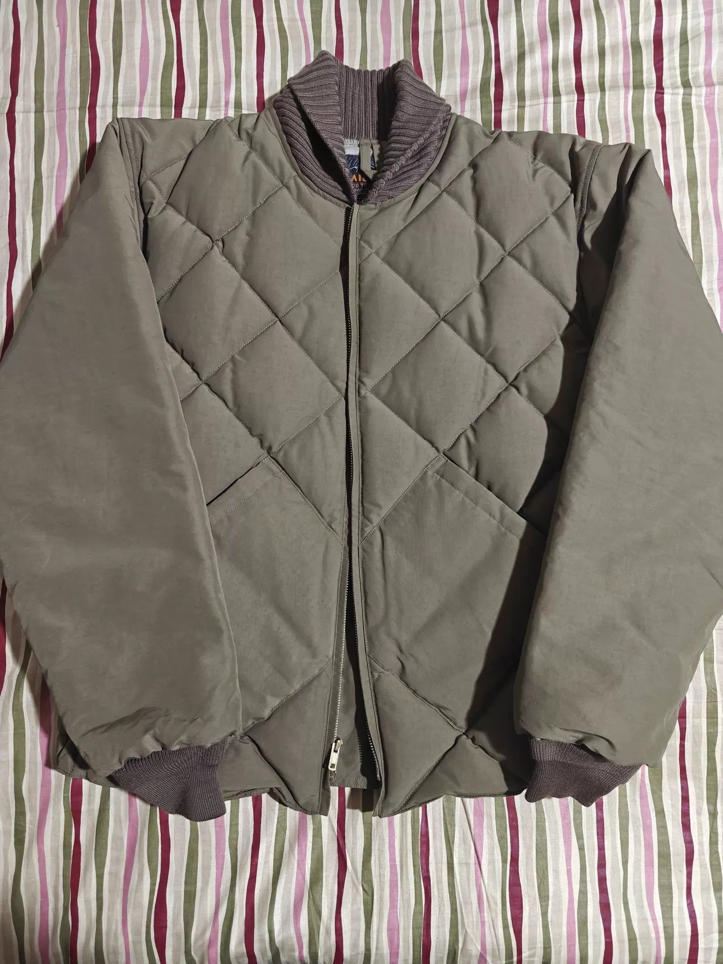 Vintage MILITORA353 Short Thick Retro Down Jacket Size US S / EU 44-46 / 1 - 2 Thumbnail