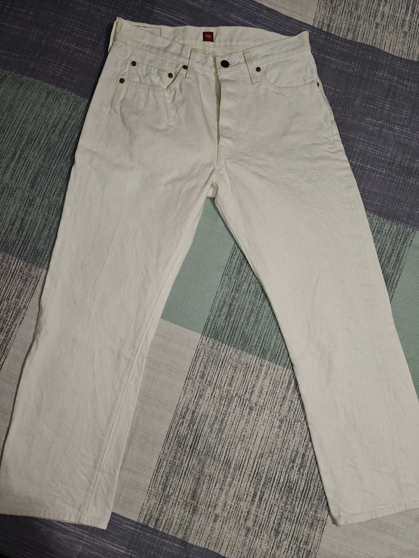 RESOLUTE RESOLUTE 710 White Limited Cropped Jeans Size US 33 - 3 Thumbnail
