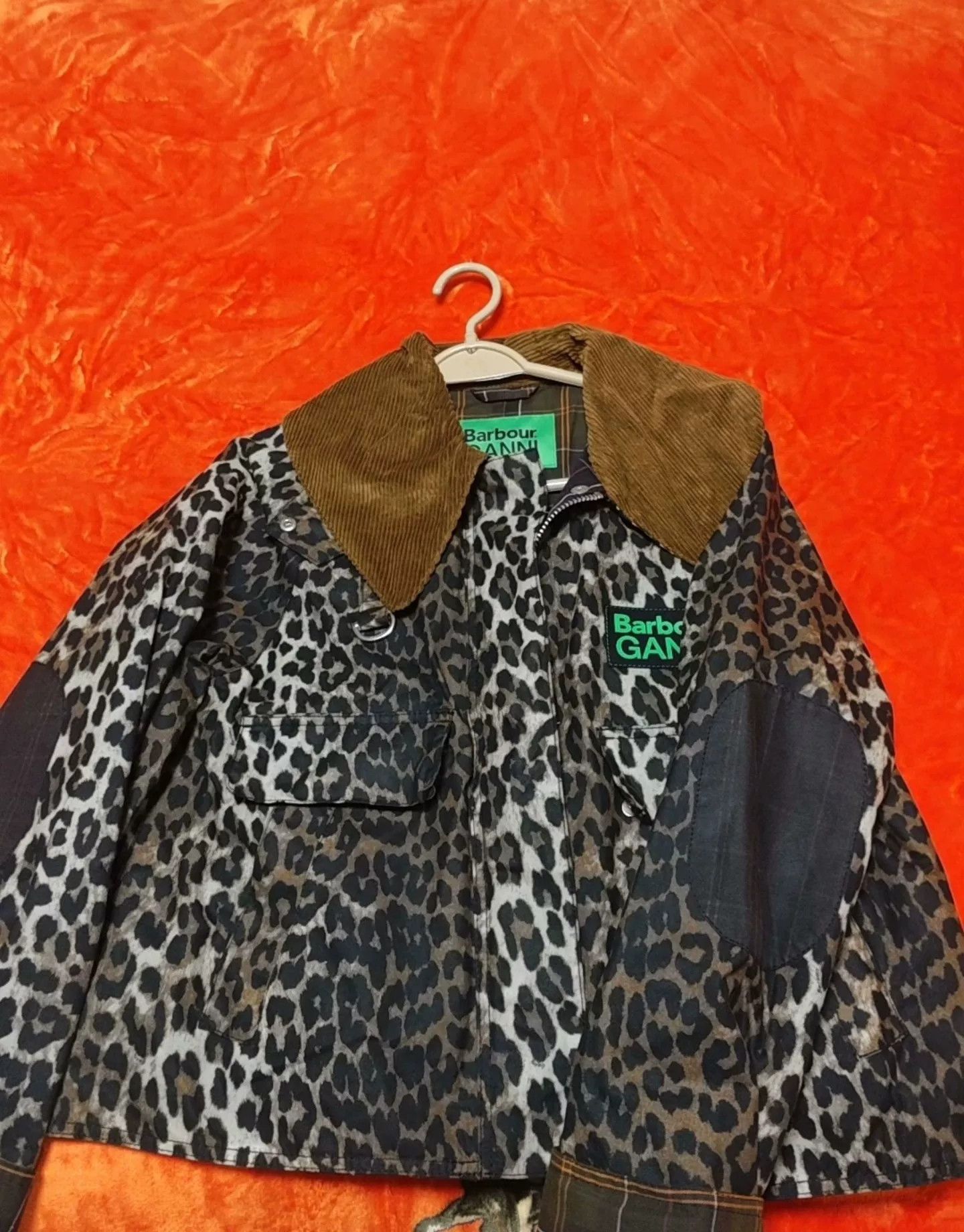 Barbour Barbour x GANNI Limited Edition Waxed Leopard Jacket Size M / US 6-8 / IT 42-44 - 5 Thumbnail