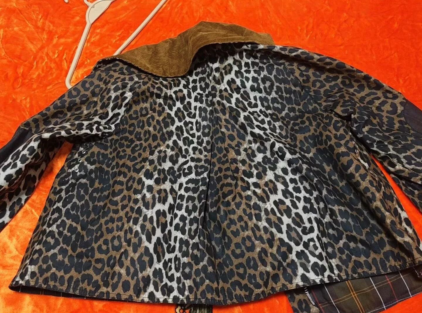Barbour Barbour x GANNI Limited Edition Waxed Leopard Jacket Size M / US 6-8 / IT 42-44 - 6 Thumbnail