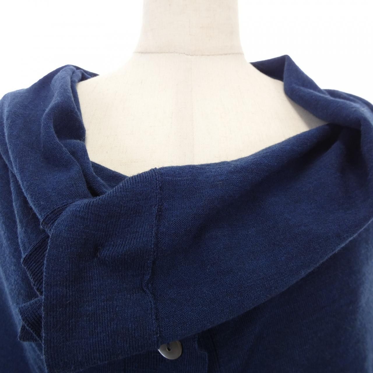 Other Other John Smedley Wool Cardigan Textile Tops DUTY FREE for USA Size ONE SIZE - 5 Thumbnail