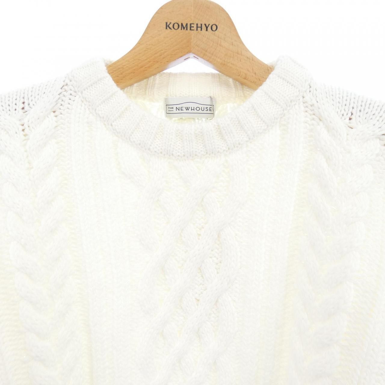 Other Other THE NEWHOUSE Knitwear Textile Tops DUTY FREE for USA Size ONE SIZE - 5 Thumbnail